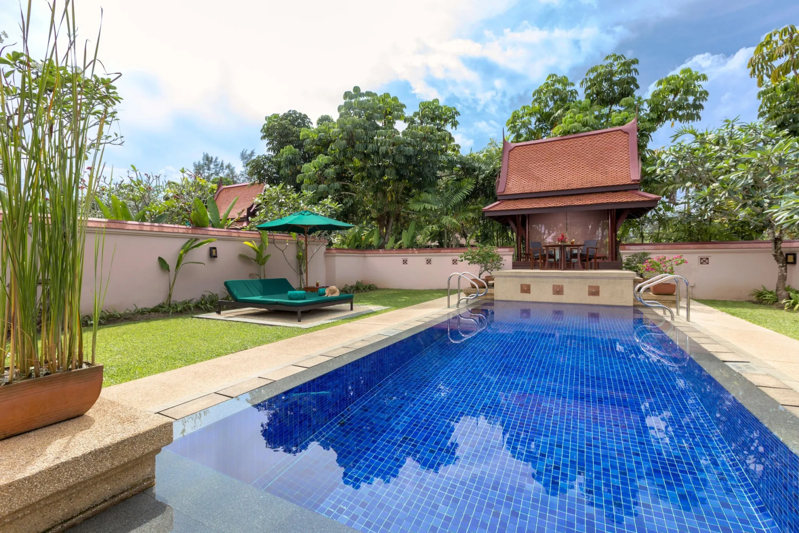 Курортный отель Banyan Tree Phuket