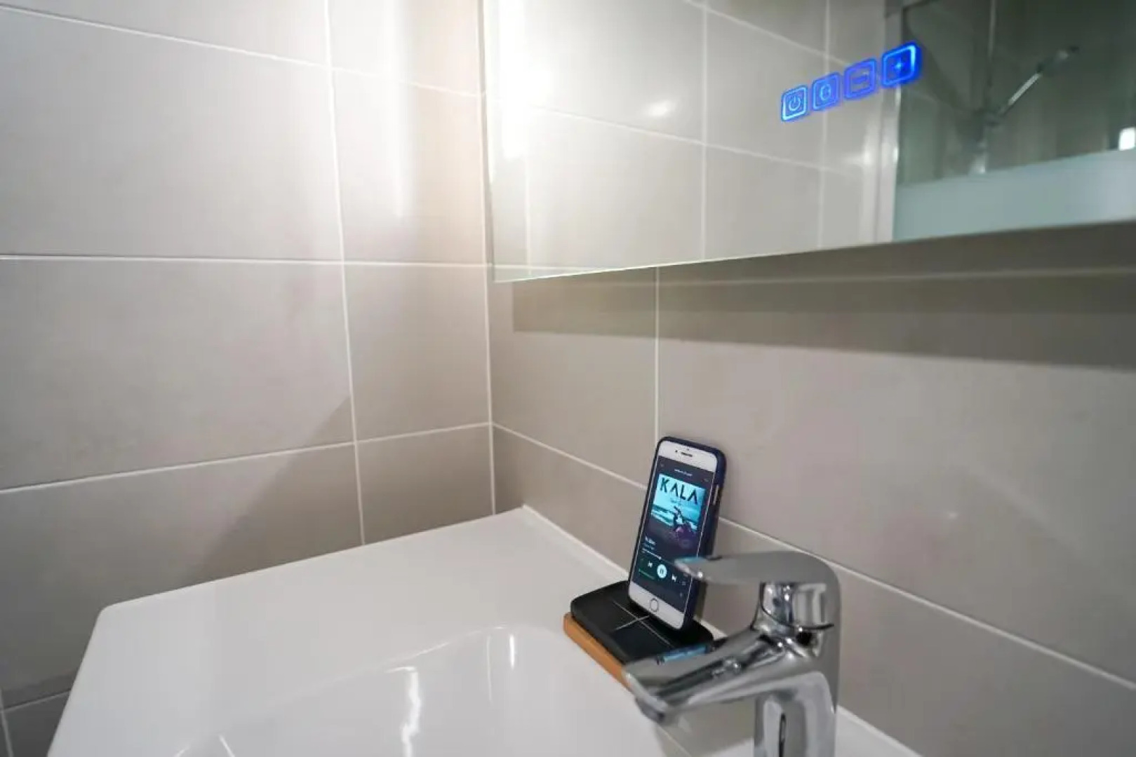 Appartement pour 4 personnes avec tennis de copropriété