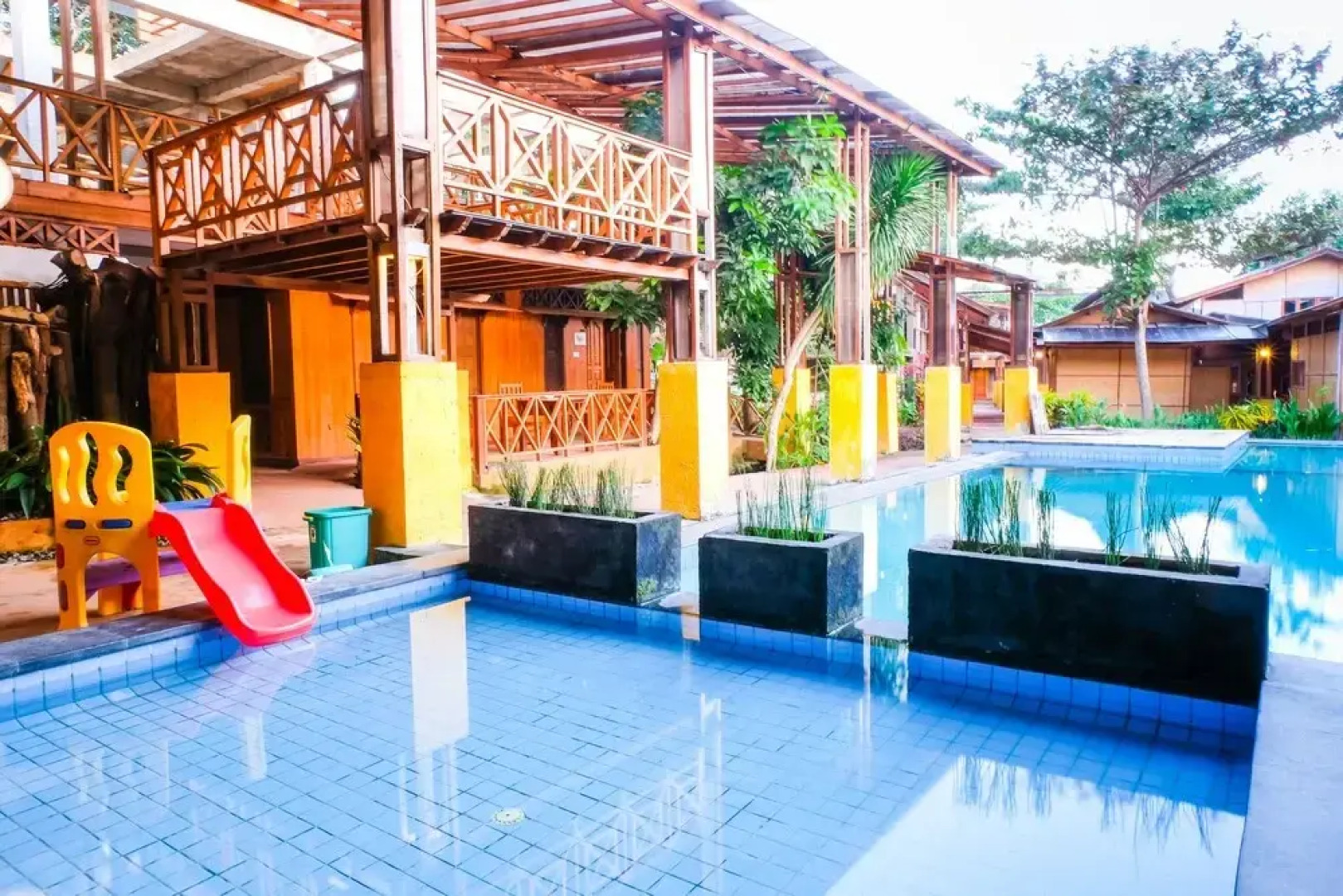 OYO 1099 Bandini Riverside Cottage