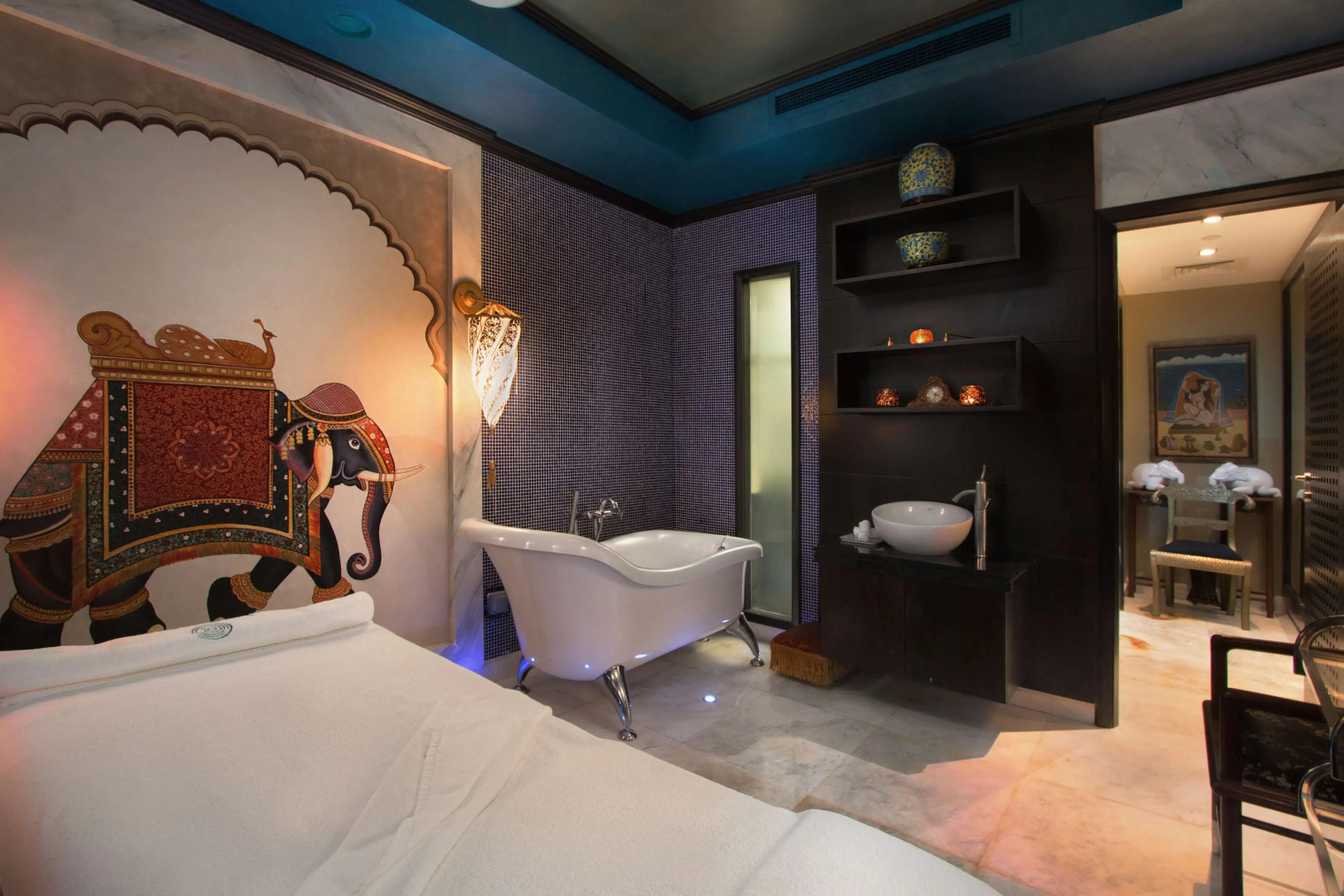 Отель Radisson Blu Hotel, Dubai Media City