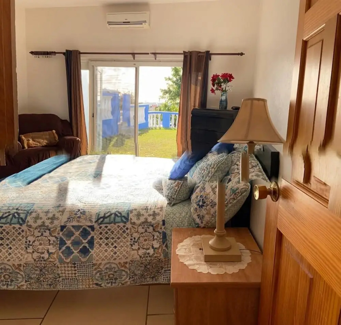 Blue Diamond Apartments