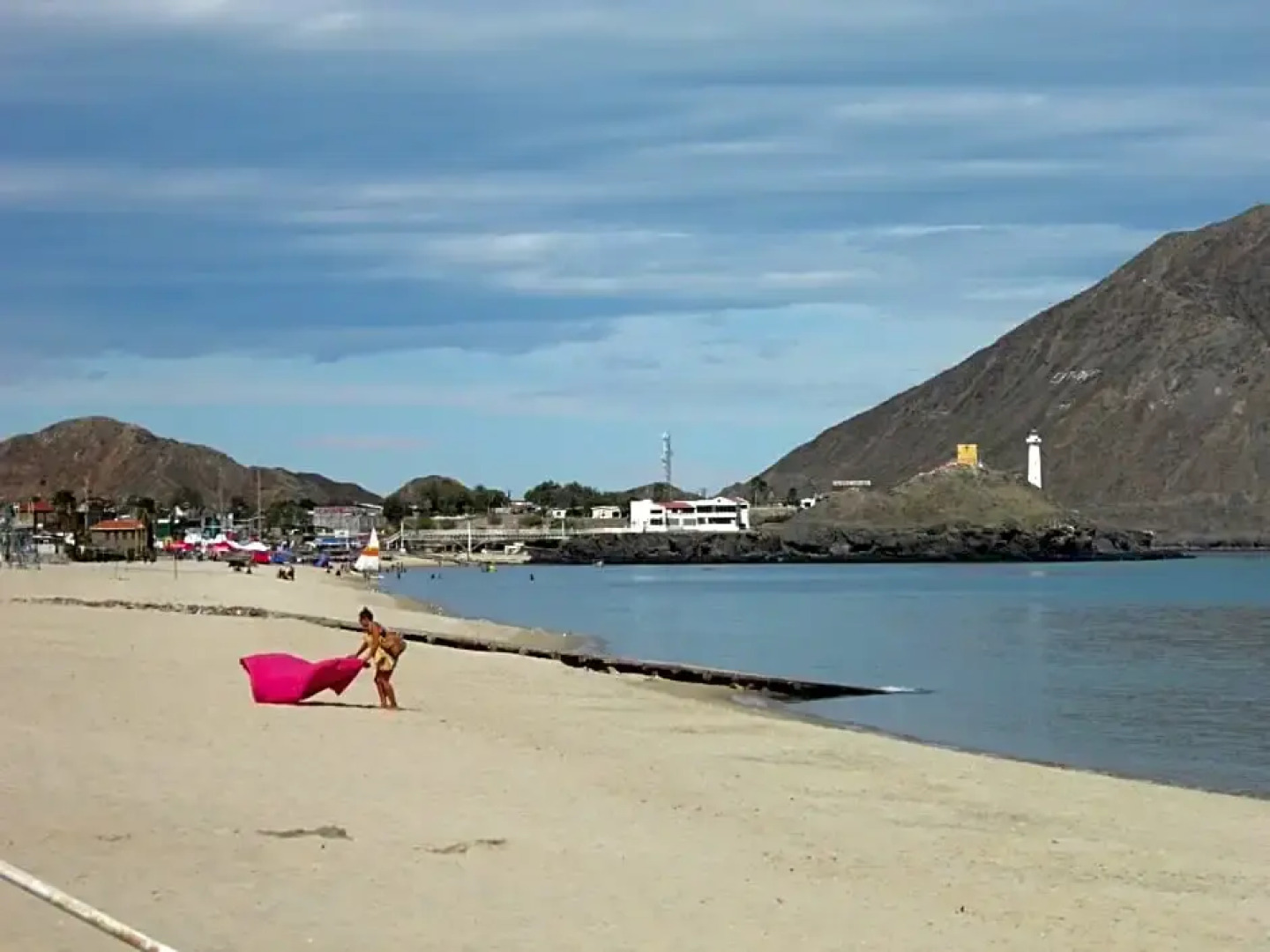 #52 Bungalow Seaside Hotel & Victors RV Park