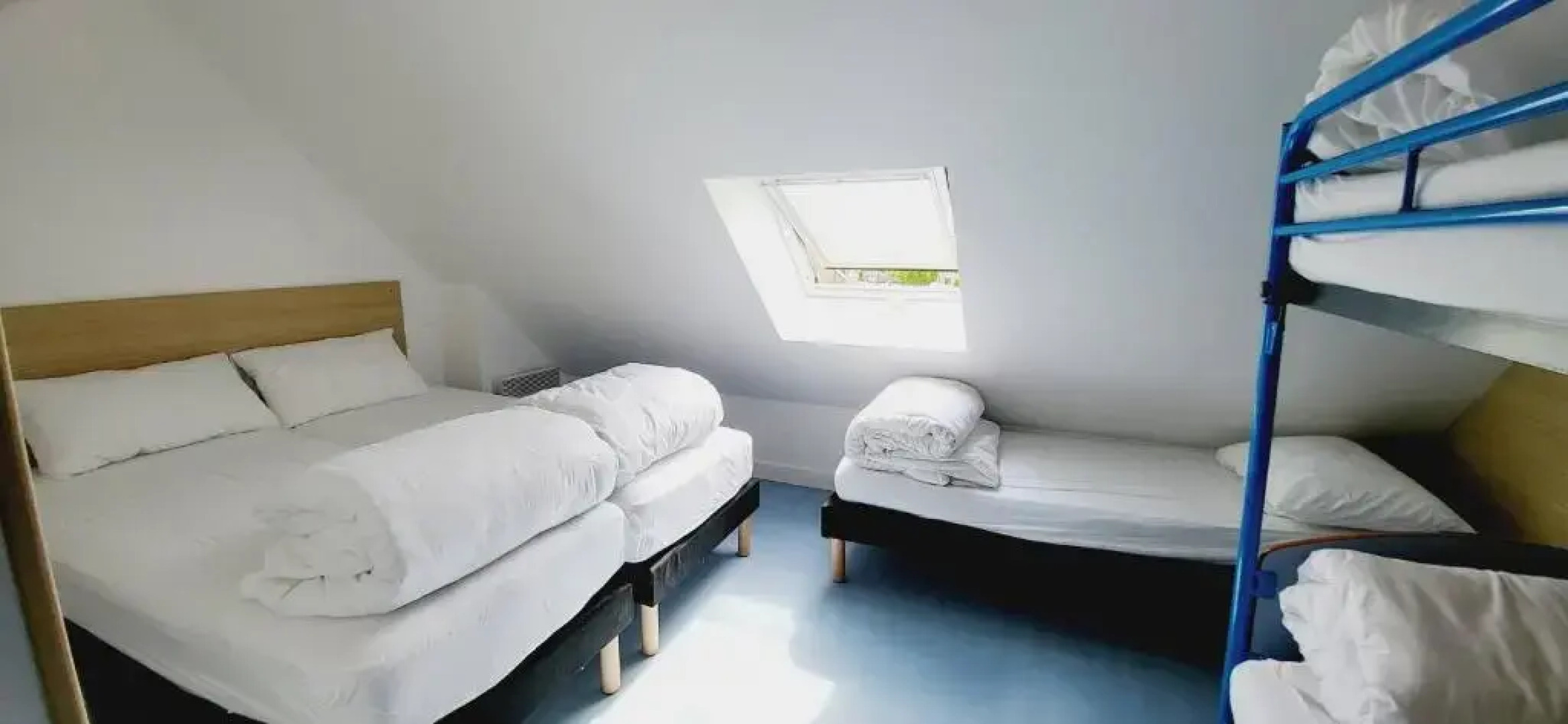 L'Etape du Mont, Family Hostel