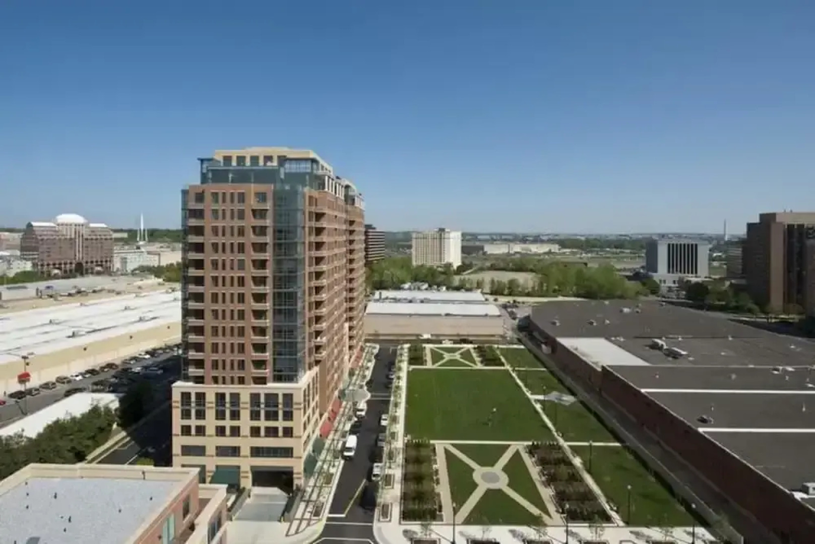 Bridgestreet Millennium Metropolitan Park