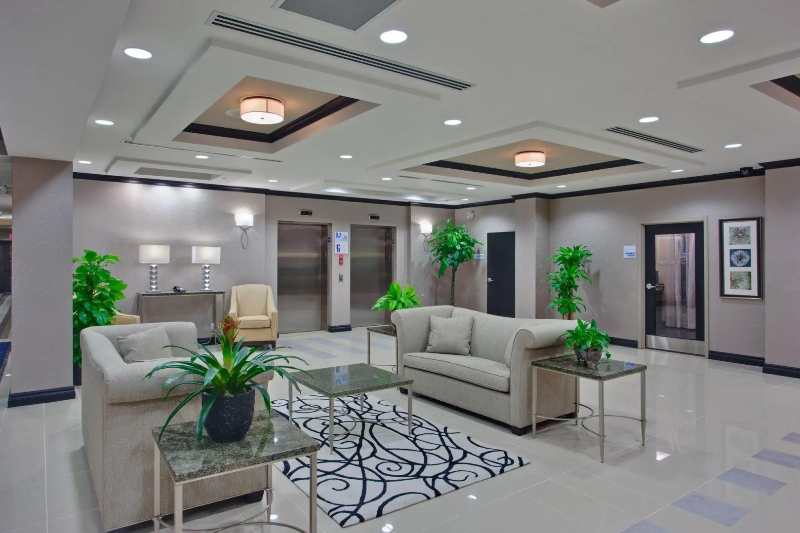 Holiday Inn Express & Suites Ottawa West - Nepean by IHG