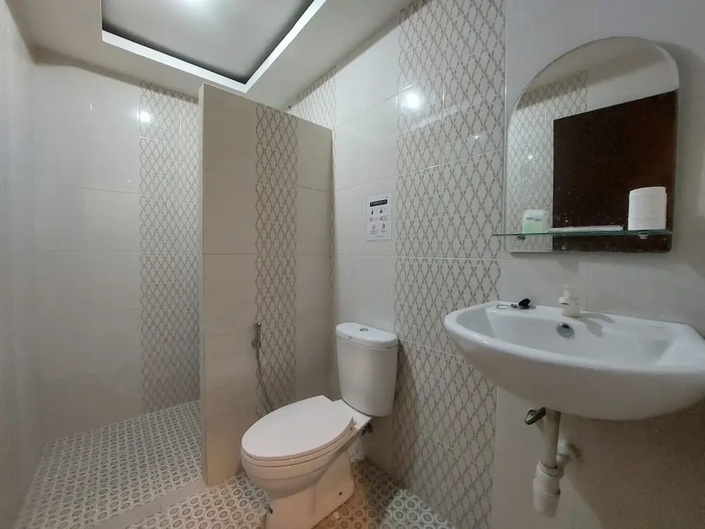Gondang Sivali Hotel