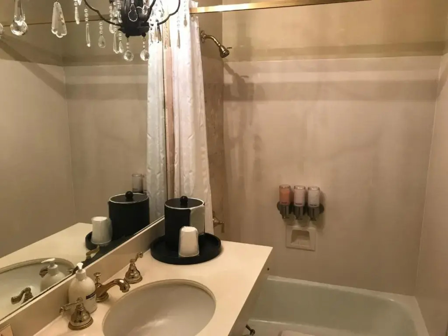 The Guest House Historic Mansion