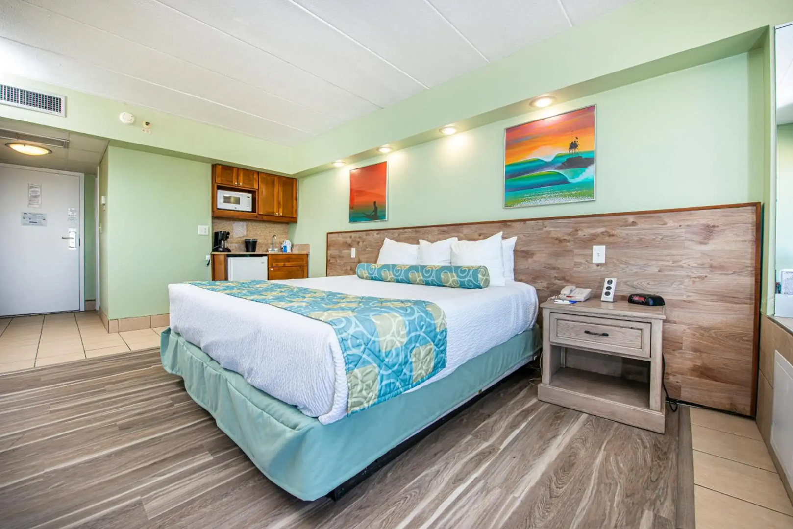 Schooner Inn