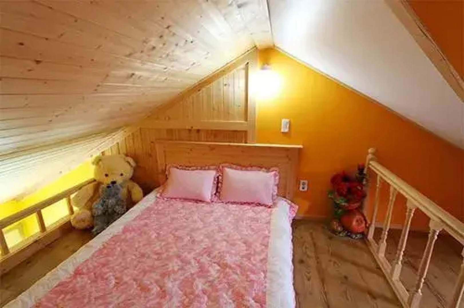 Squirrel And Akorn Pension