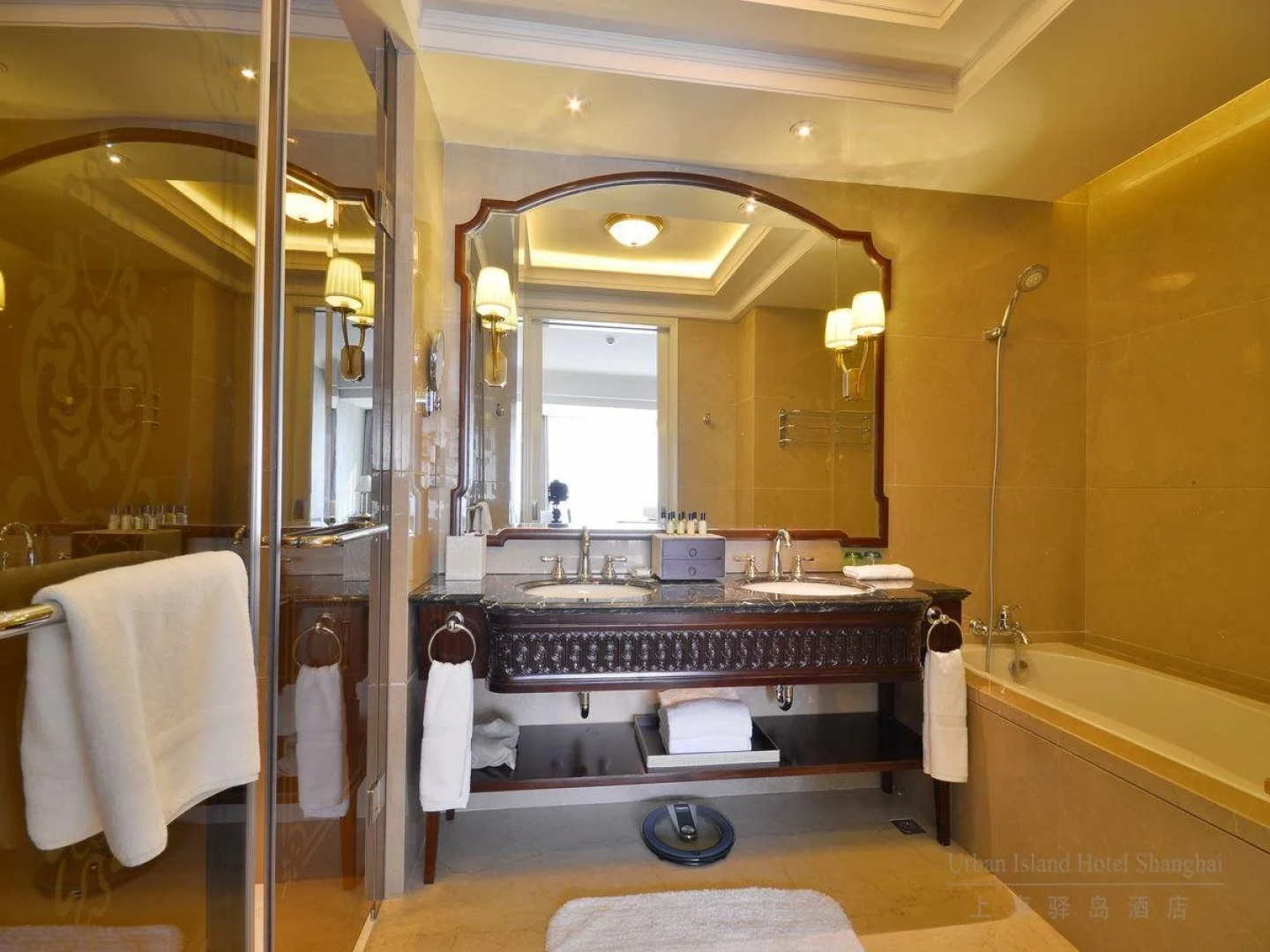Urban Island Hotel Shanghai
