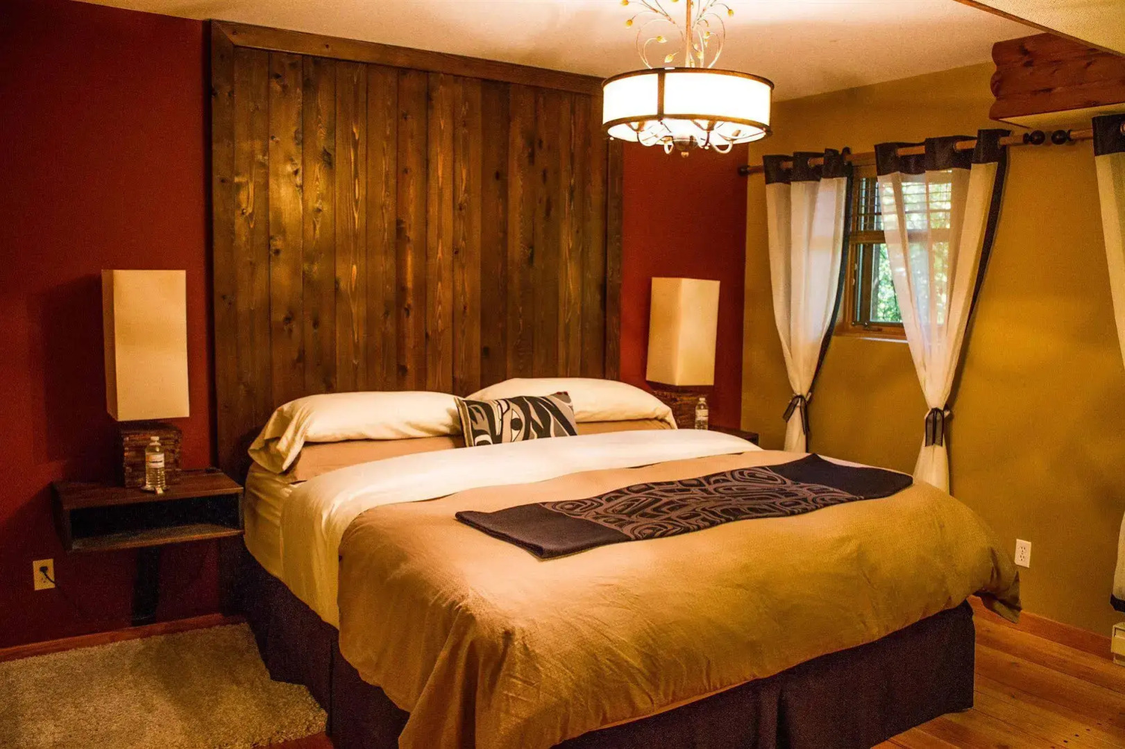 Tranquility Bay Waterfront Inn