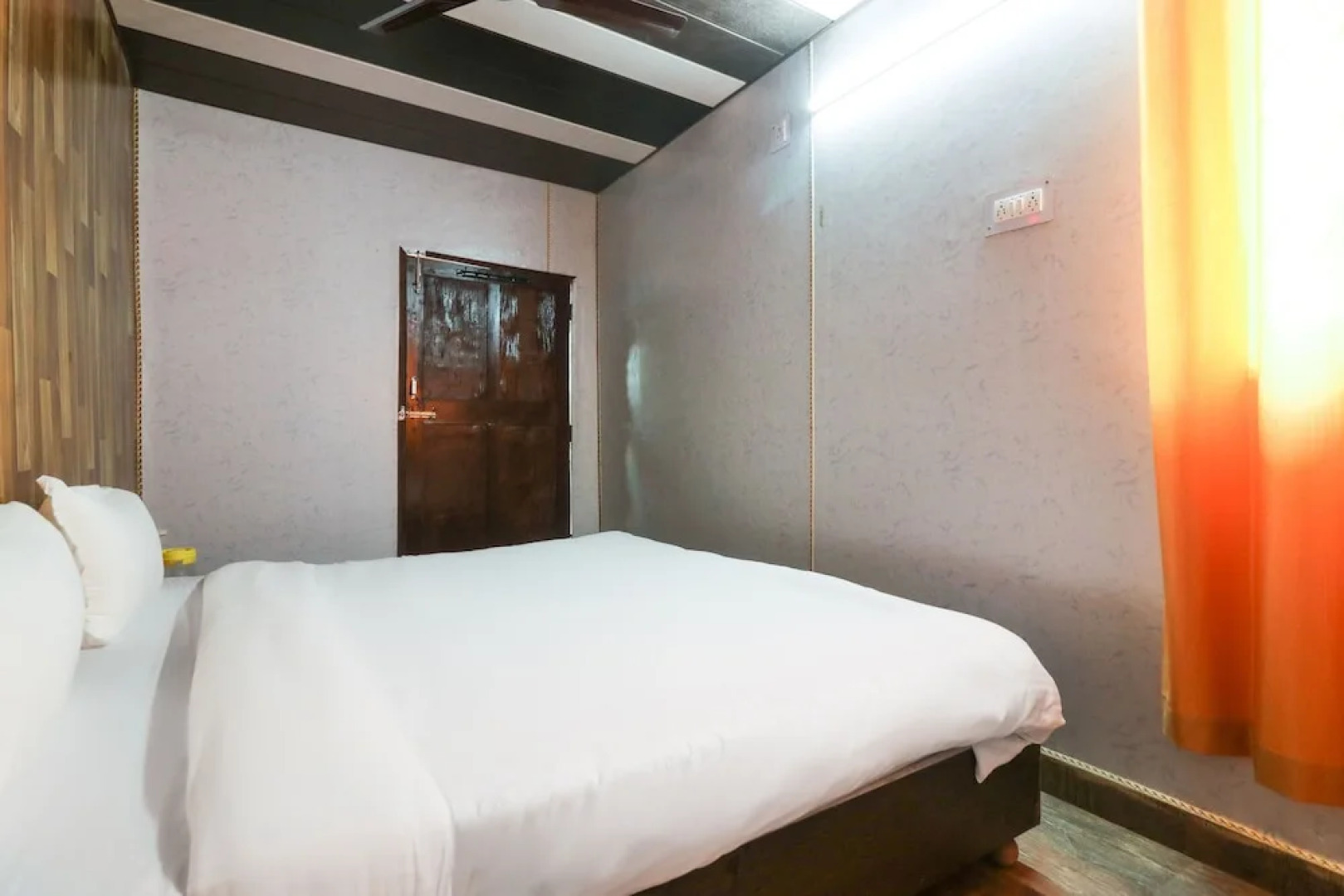 SPOT ON 49126 Silent Valley Appartments