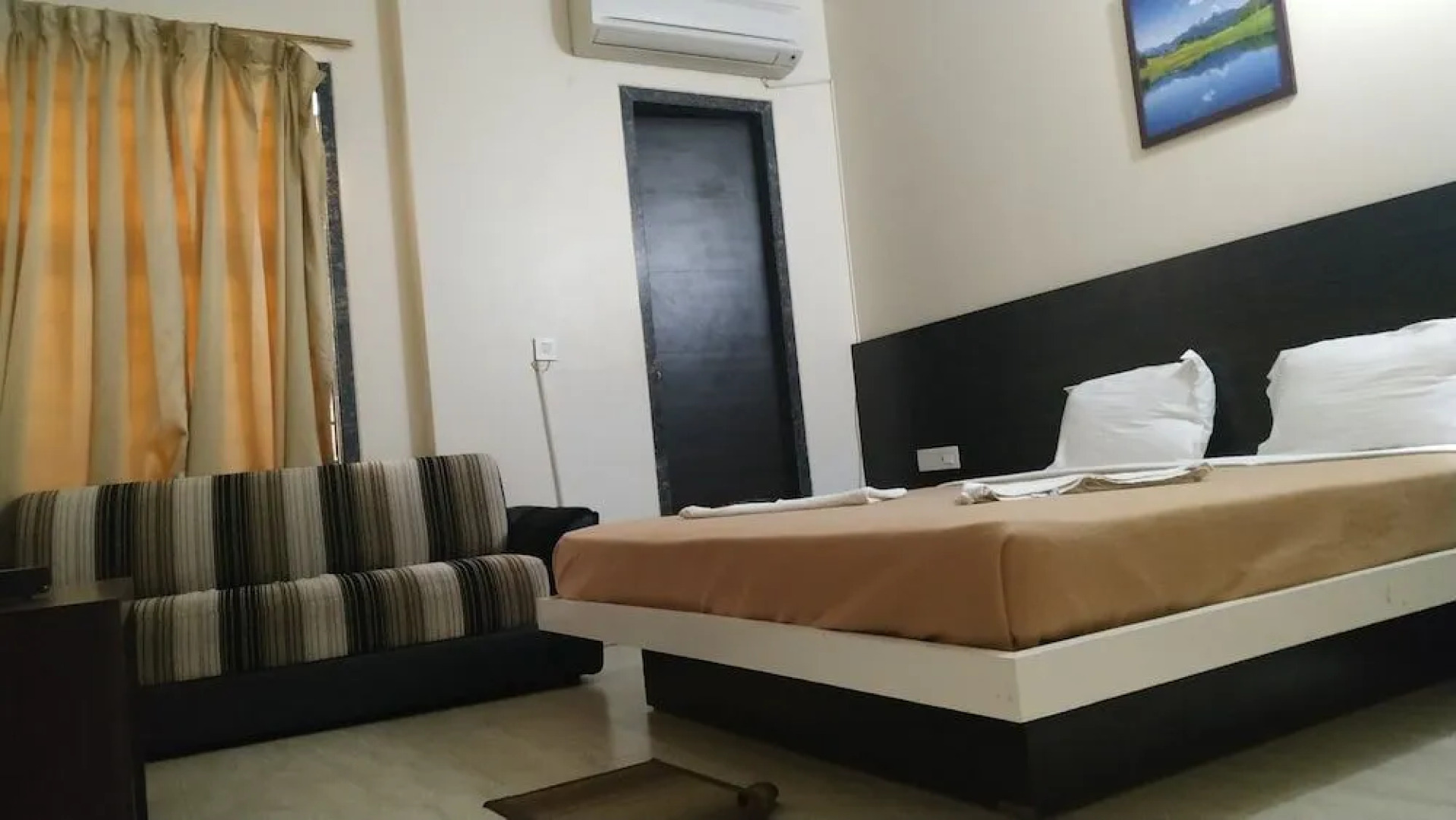 Sri Valli Vilas Residency