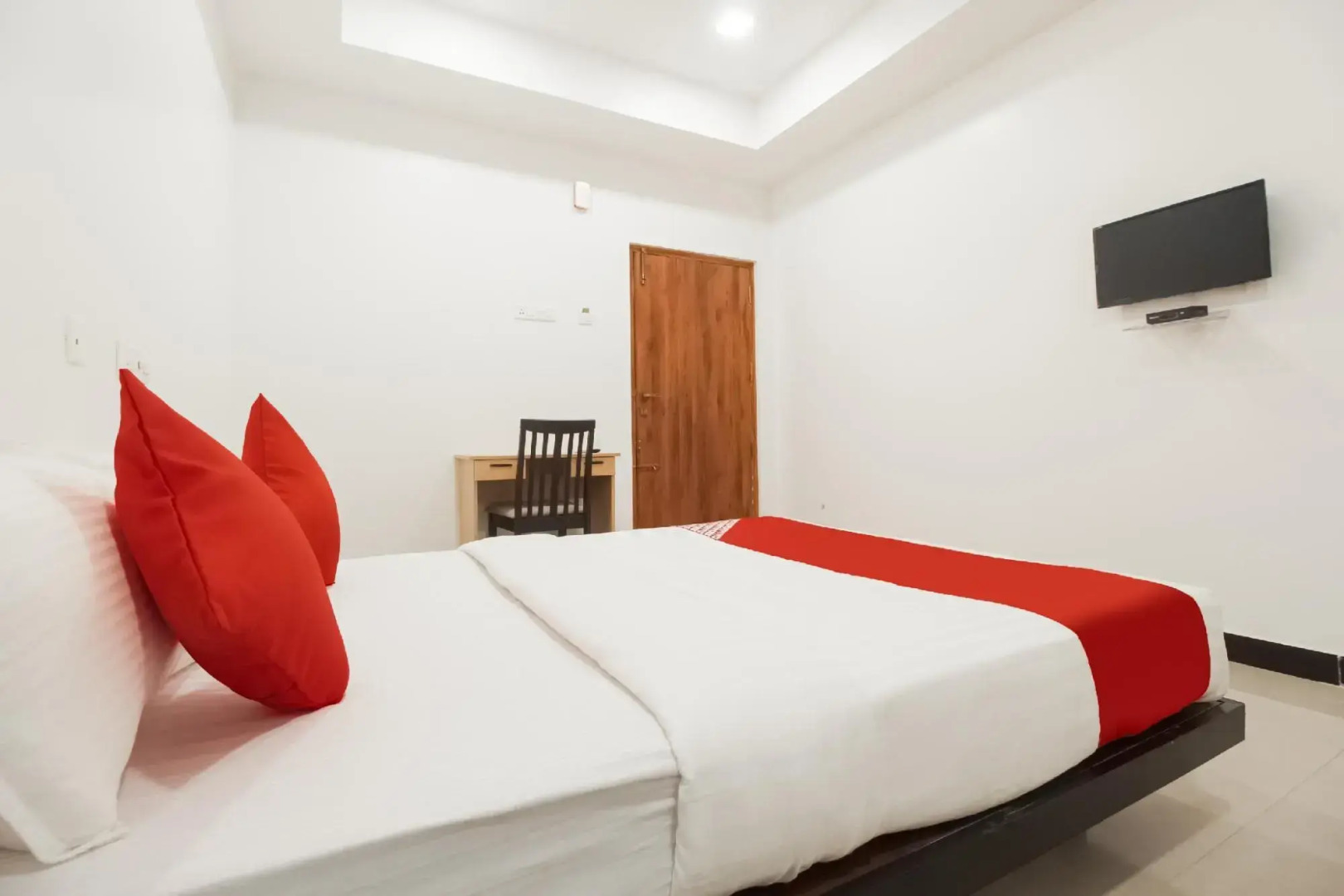 OYO Flagship 36877 Sakthi Grand