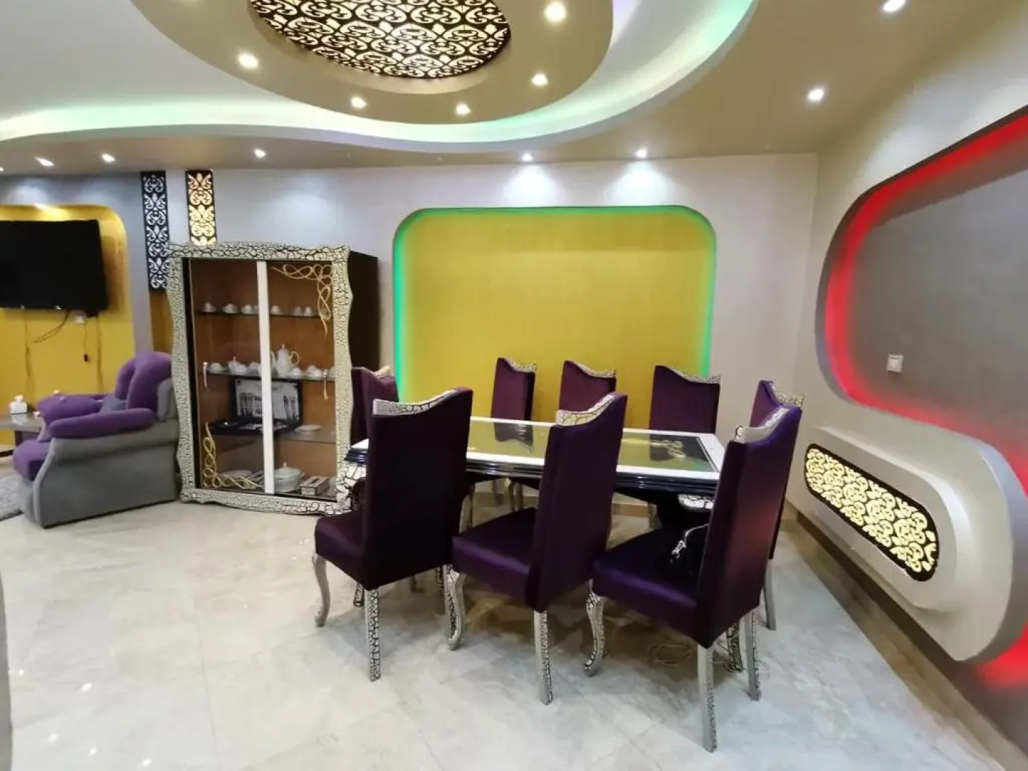 Alnahas St. Two-Bedroom Apartment With Jacuzzi