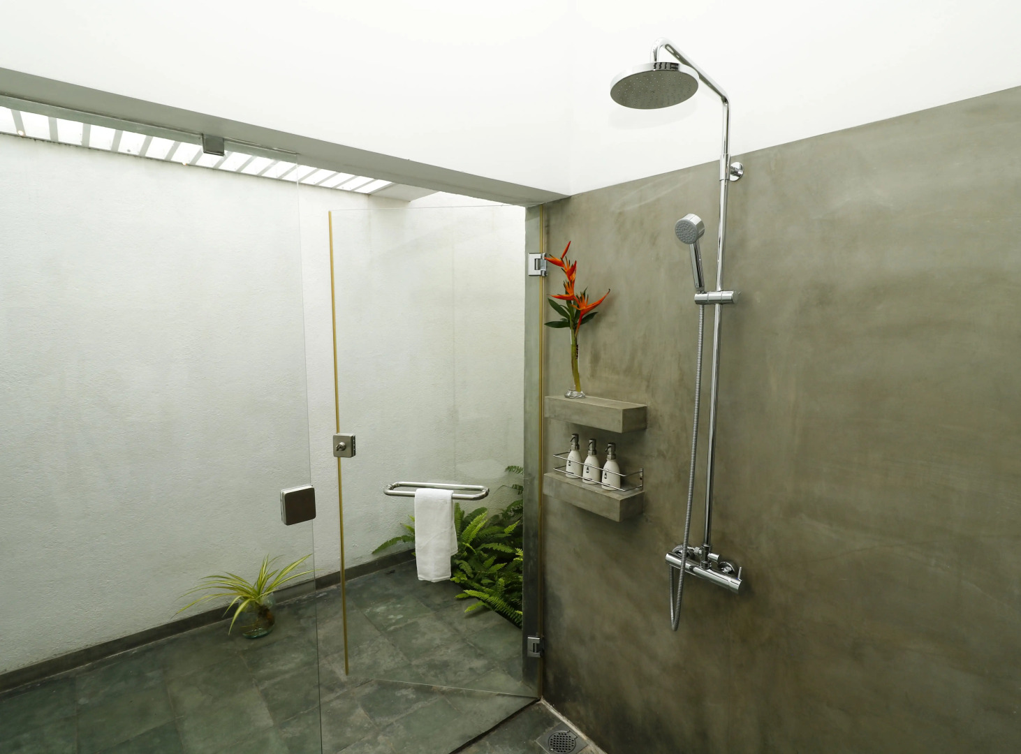 Ubuntu Beach Villas By Reveal