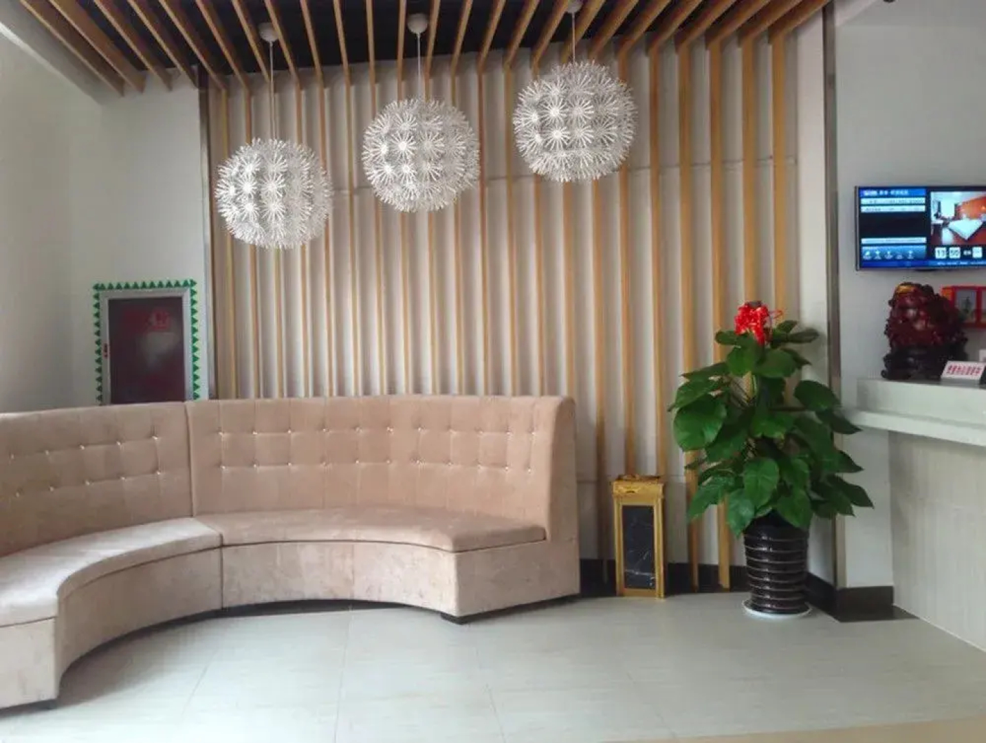 Motel 168