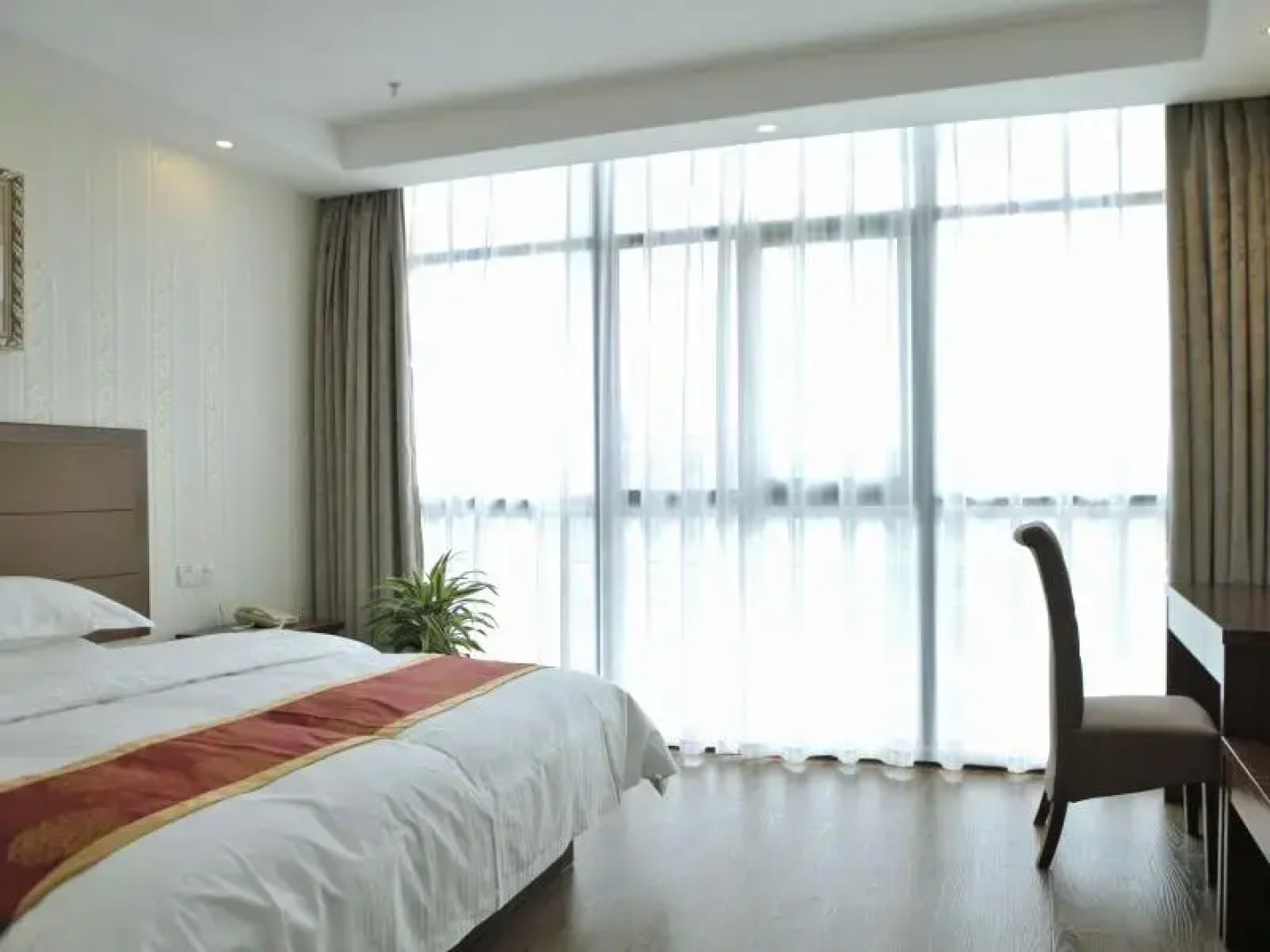 GreenTree Inn Nantong ChongChuan District ZhongNan Century City