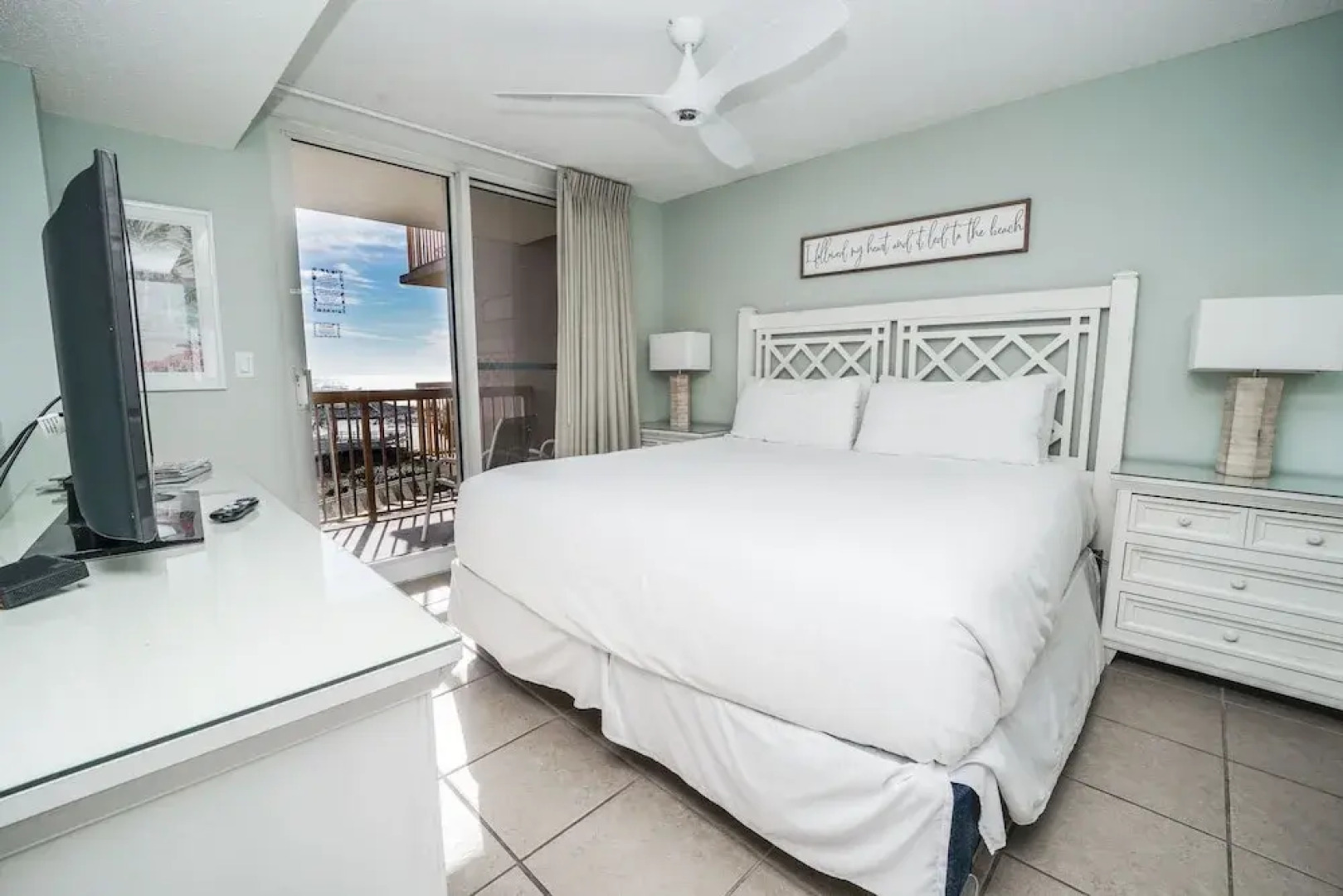 Pelican Beach Resort by Panhandle Getaways