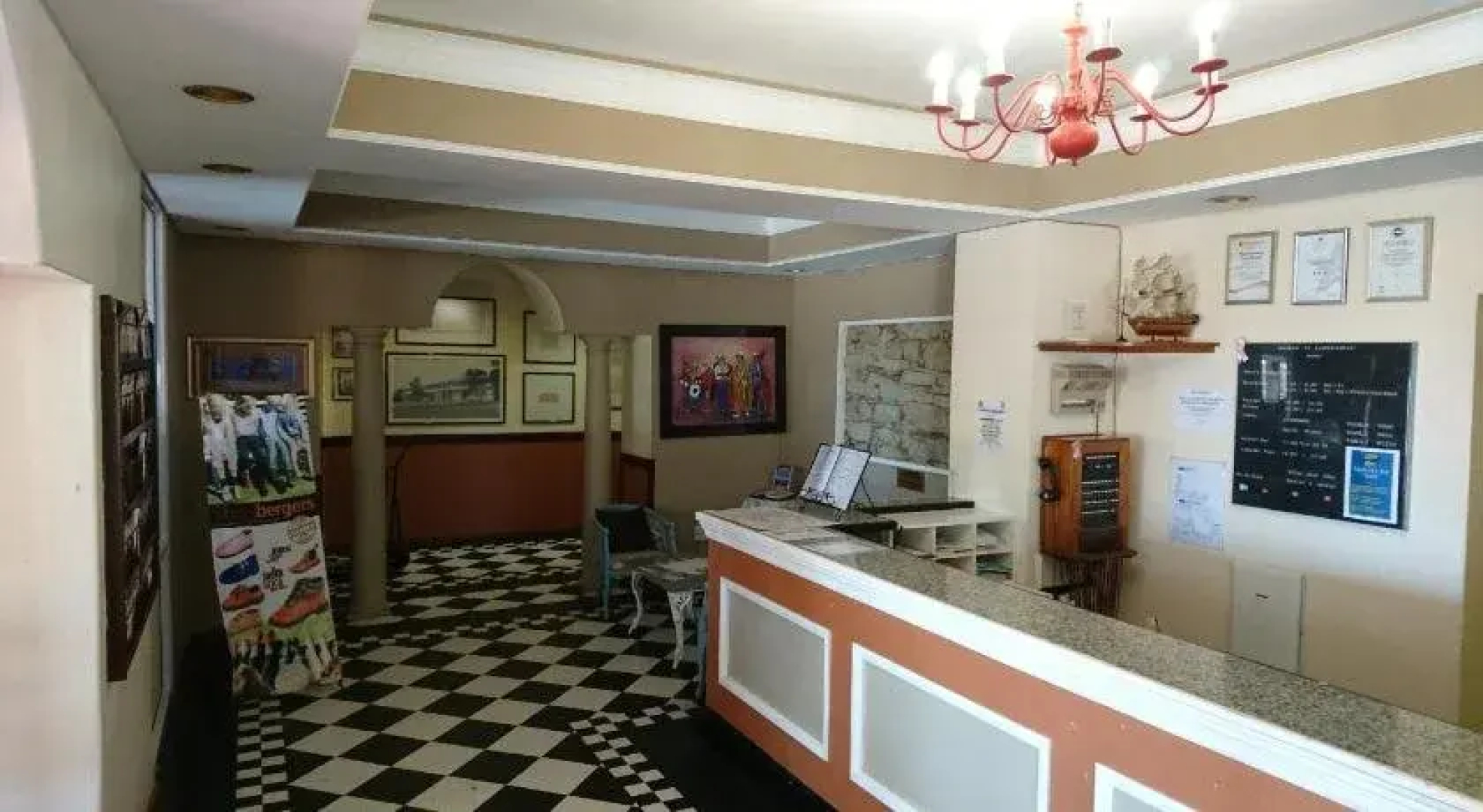 Lamberts Bay Hotel