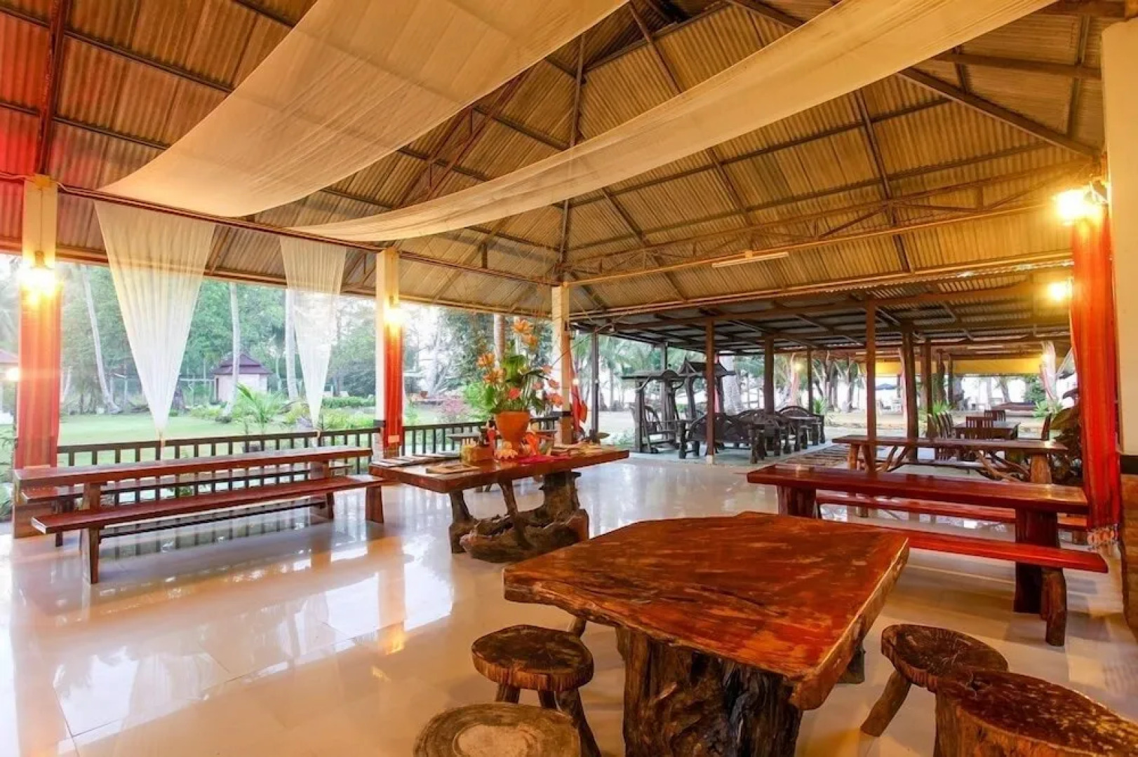 Thalane Beach Resort and Villas