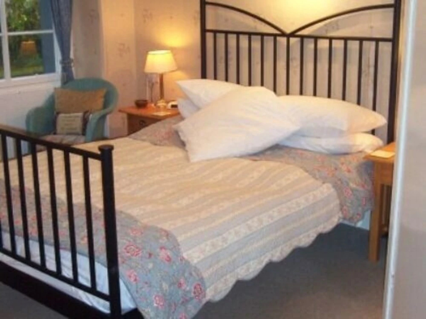 Roseneath Guest House