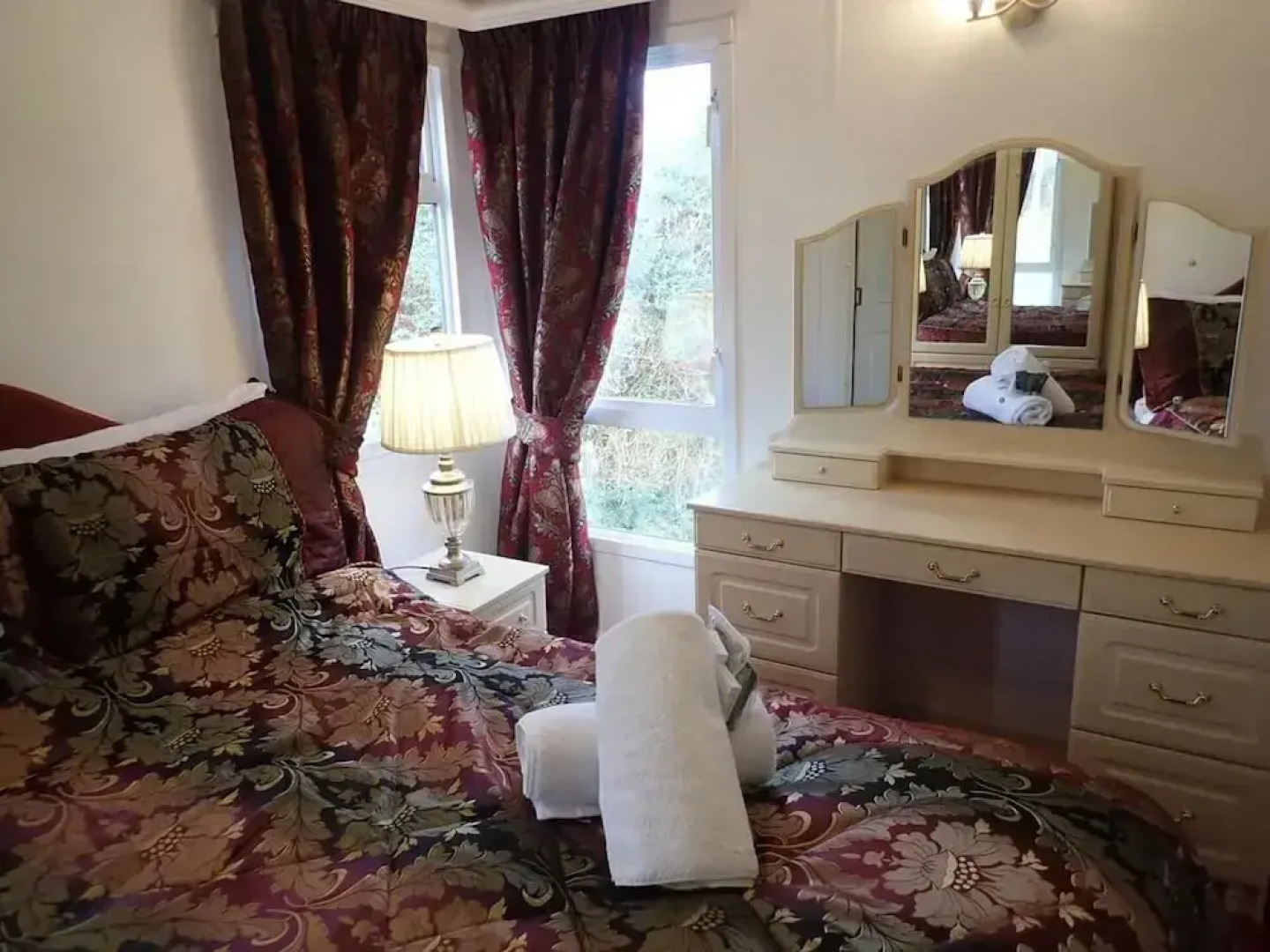 Millpond Chalet Retreat in Machynlleth