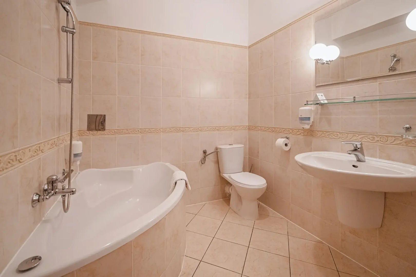 Willa Pan Tadeusz - POLSKIE TATRY S.A.