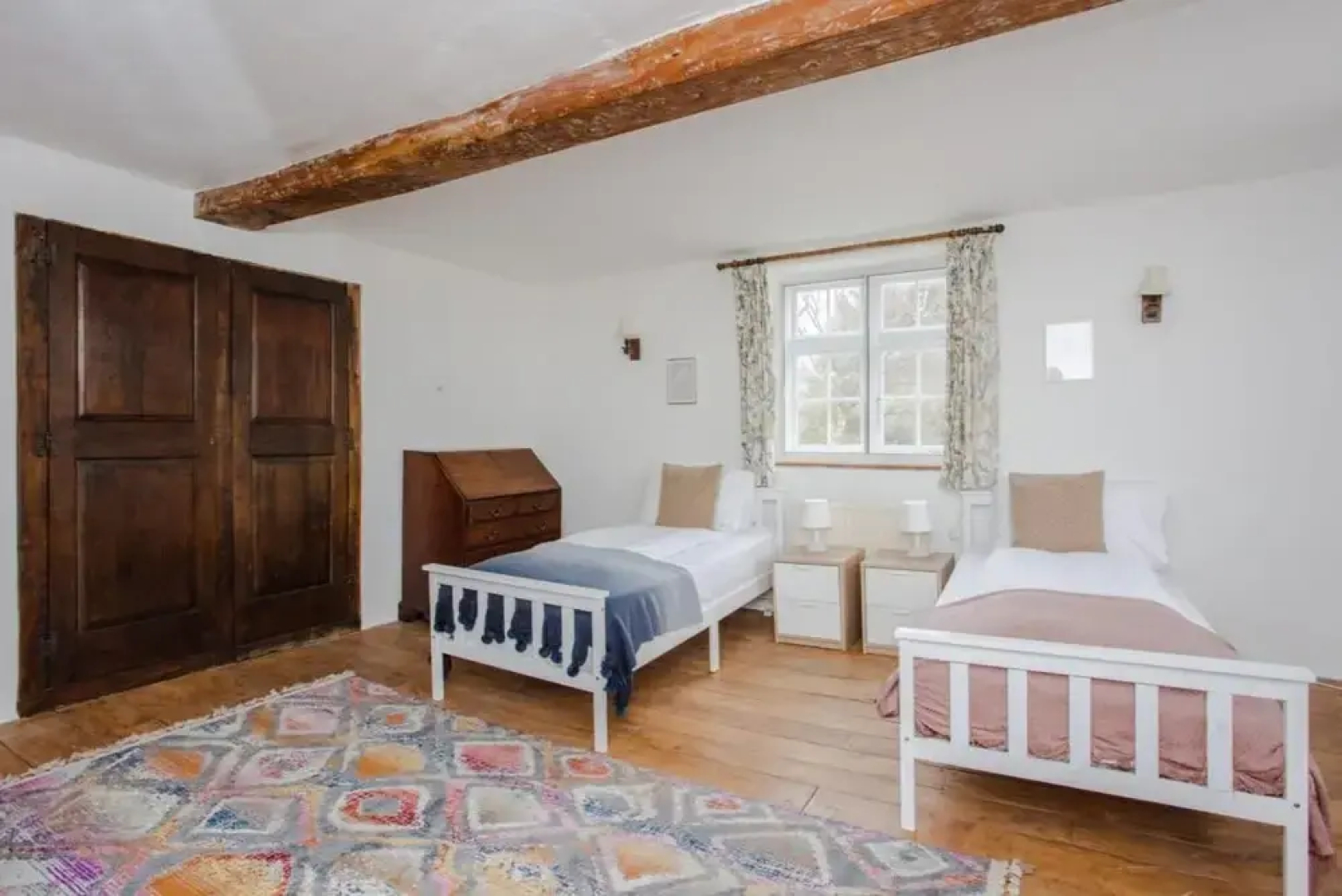 The Royal Retreat -elegant 7bdr With Garden