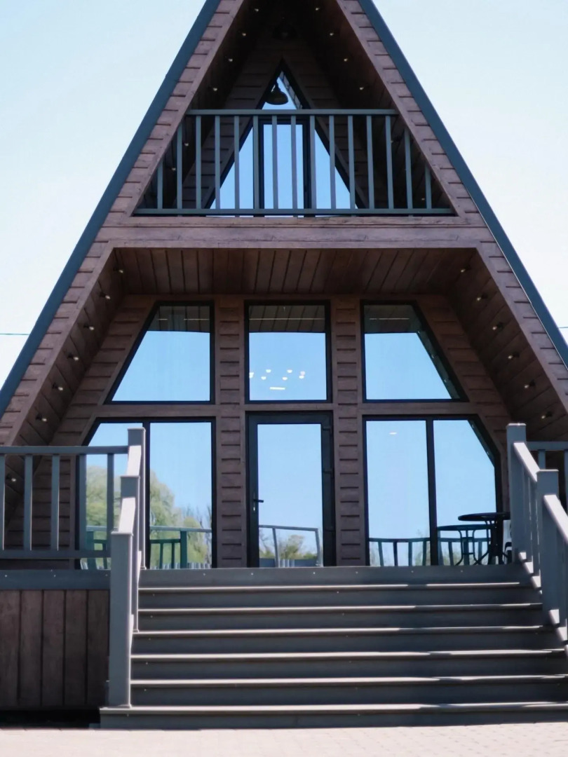 Коттедж на базе отдыха АлексА