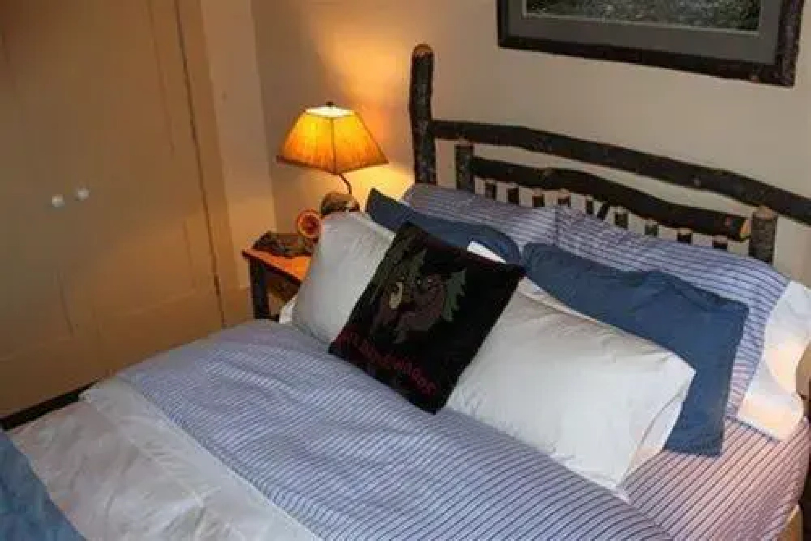 Dragonfly Dock Bed and Breakfast