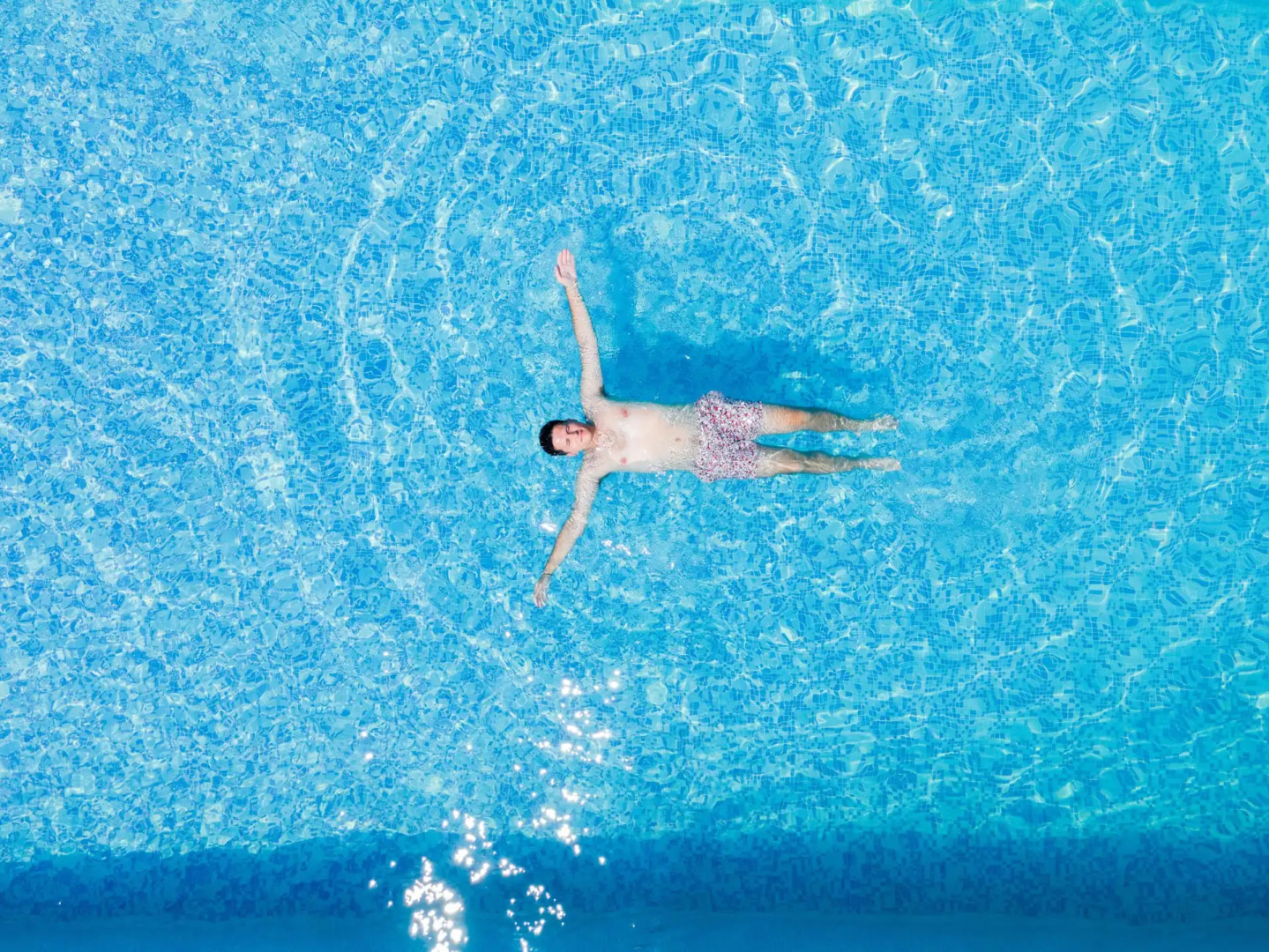 Akrolithos luxury suites