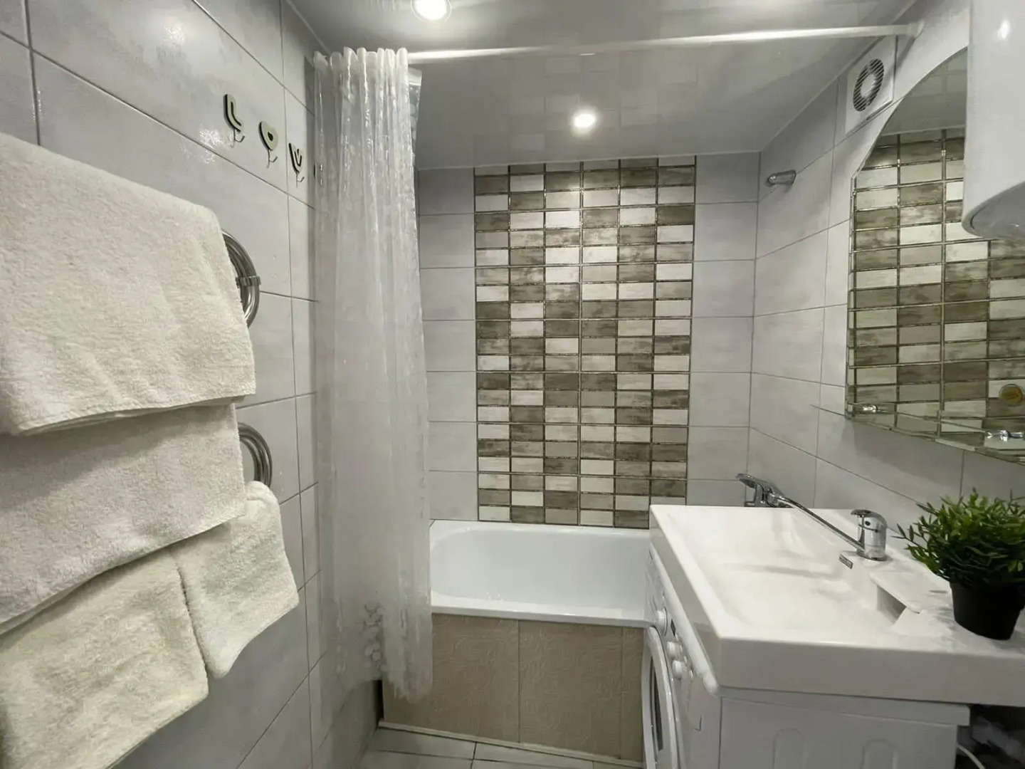 Созвездие Камчатки на проспекте 50 лет Октября 7/1