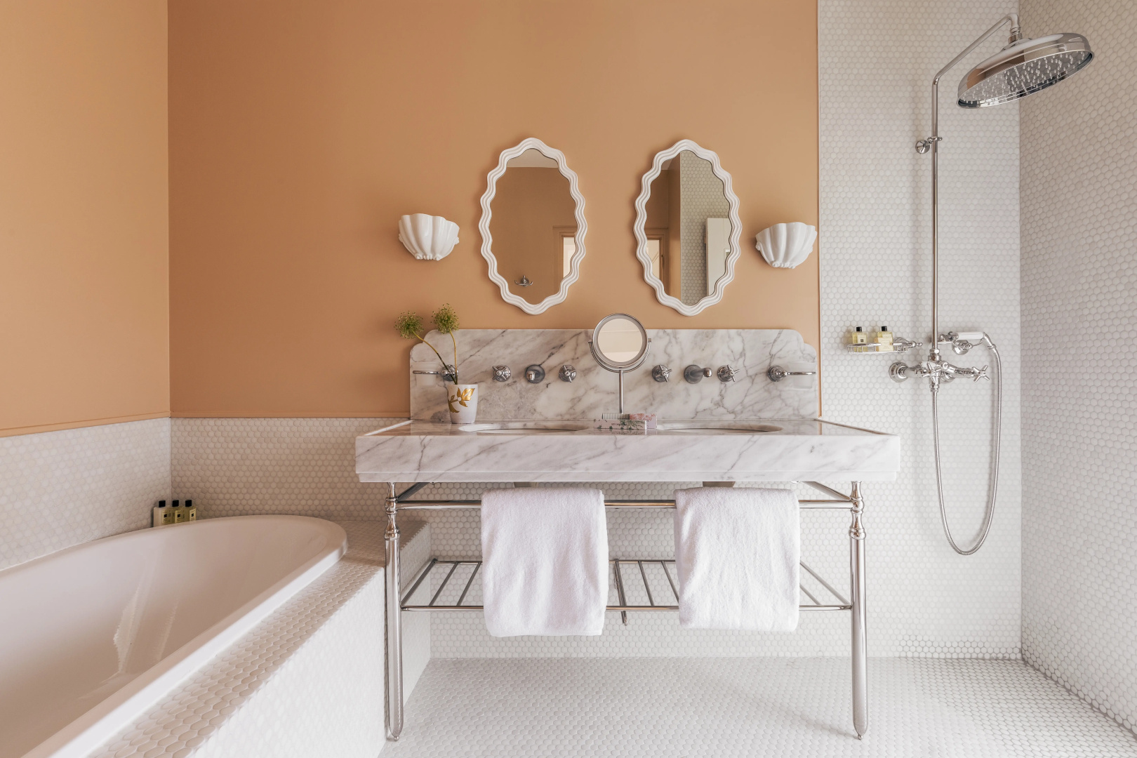 Hôtel La Tartane Saint -Tropez