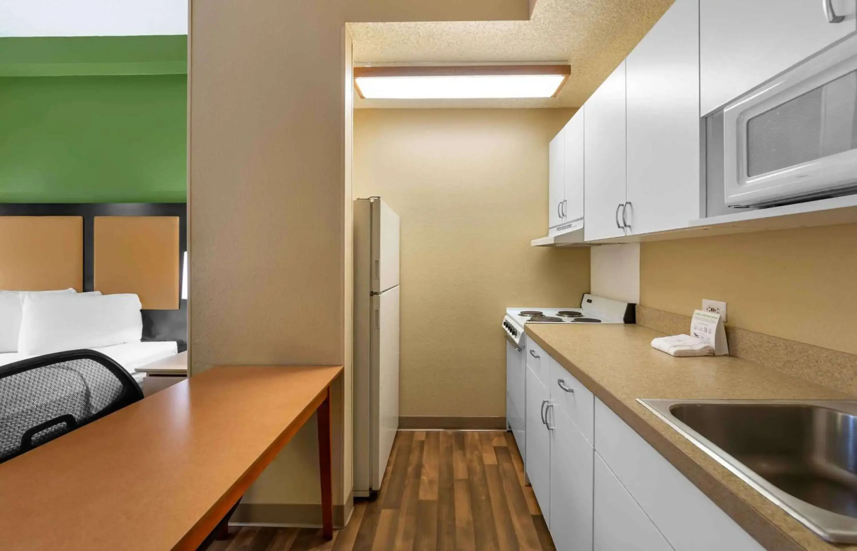 Extended Stay America Suites Ft Lauderdale Cyp Crk NW 6th Wy