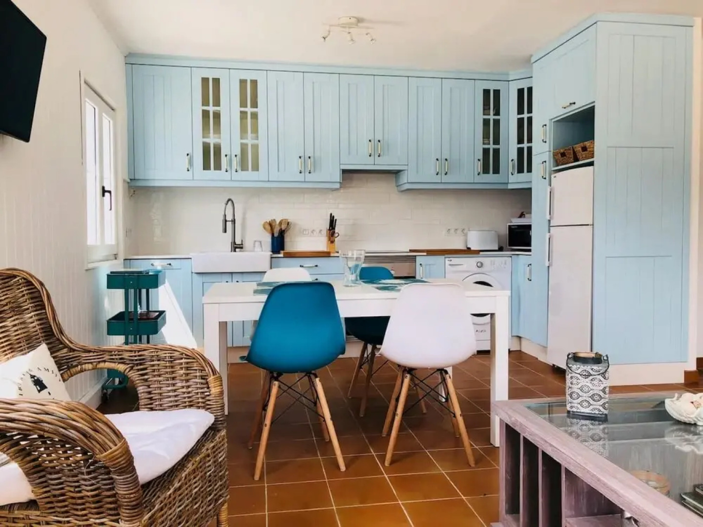 Casa Rural con Piscina y Vistas al Volcan Lanzar