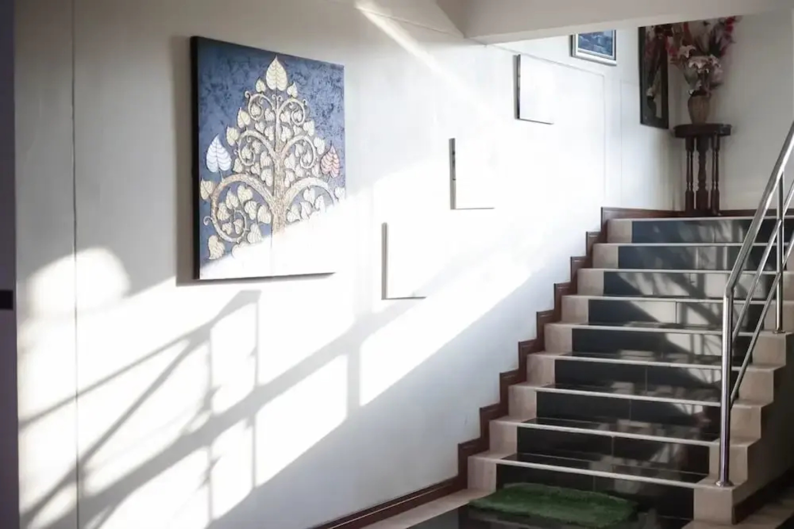 K.N. Grand Hotel