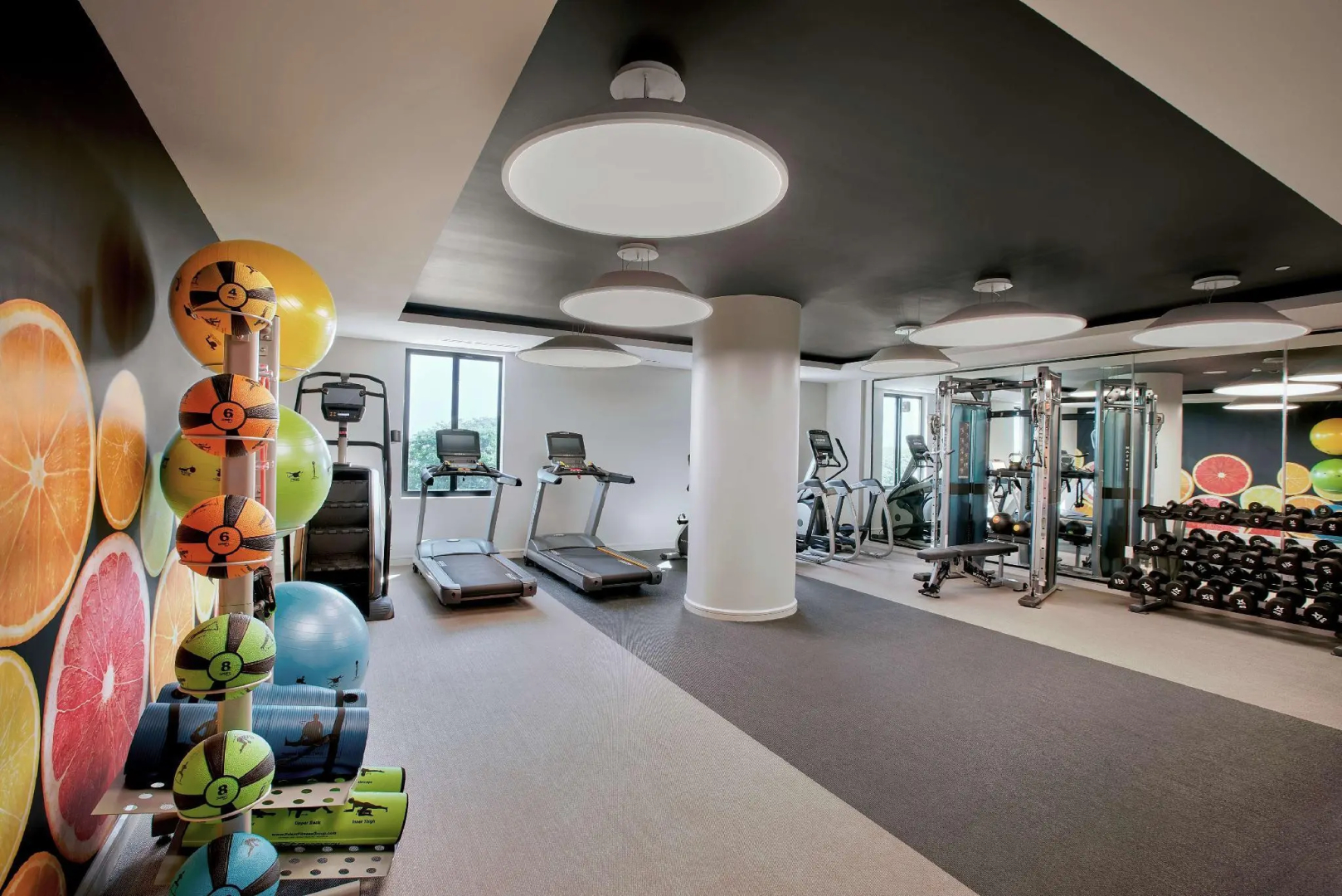 THesis Hotel Miami Coral Gables, Curio Collection by Hilton