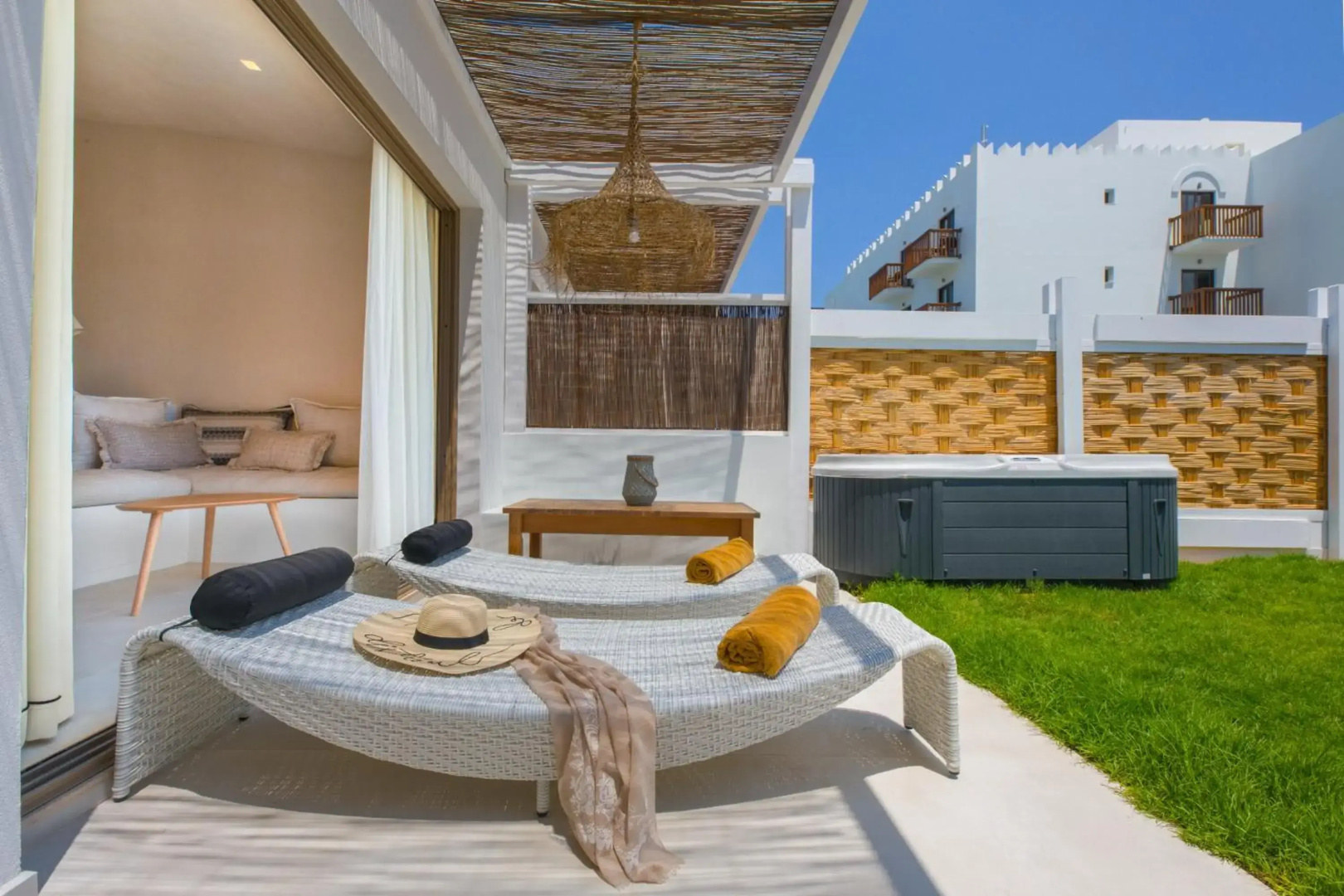 Oceanis Beach & Spa Resort - Adults only