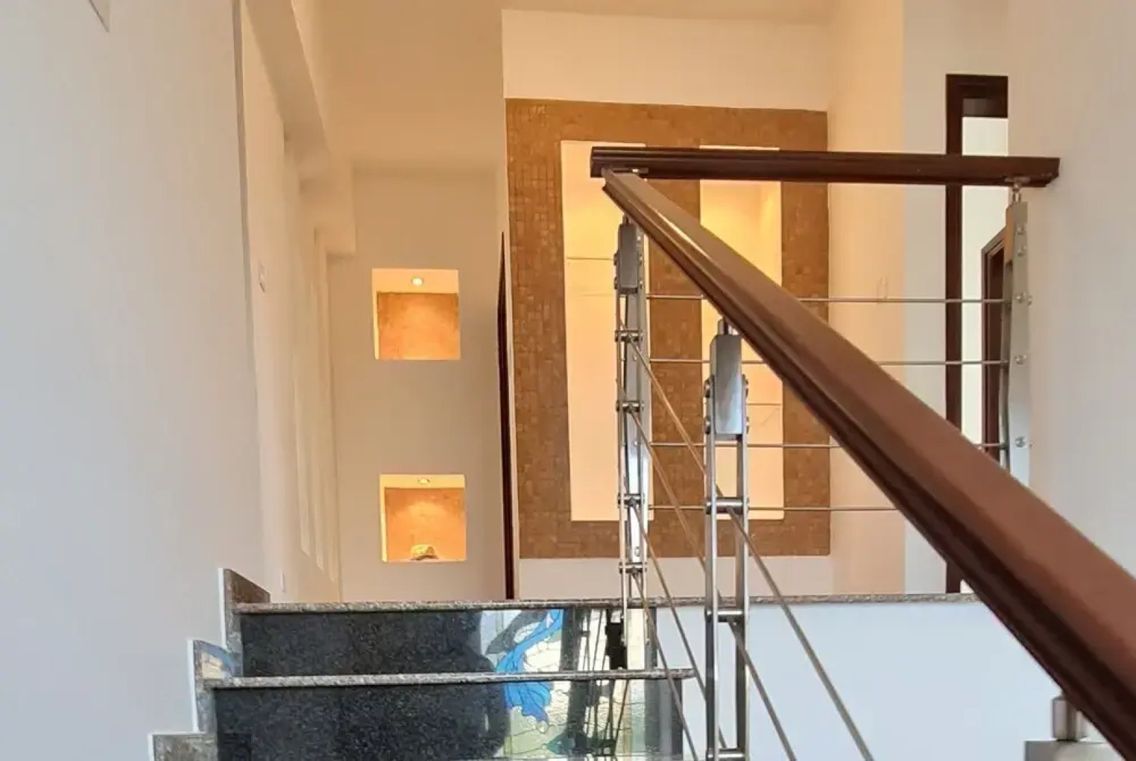 Stunning 5-bed Beach Front Villa, Private Beach