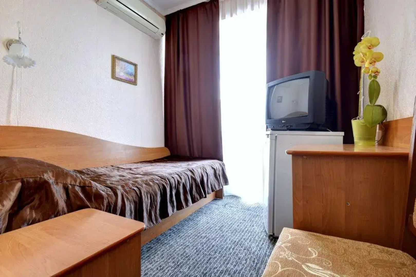 Отель Сурож