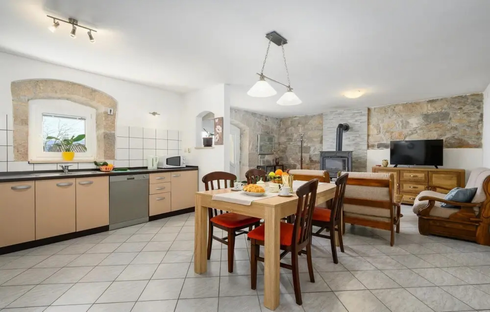 Amazing Apartment in Podpican With 2 Bedrooms, Wifi and Outdoor Swimming Pool