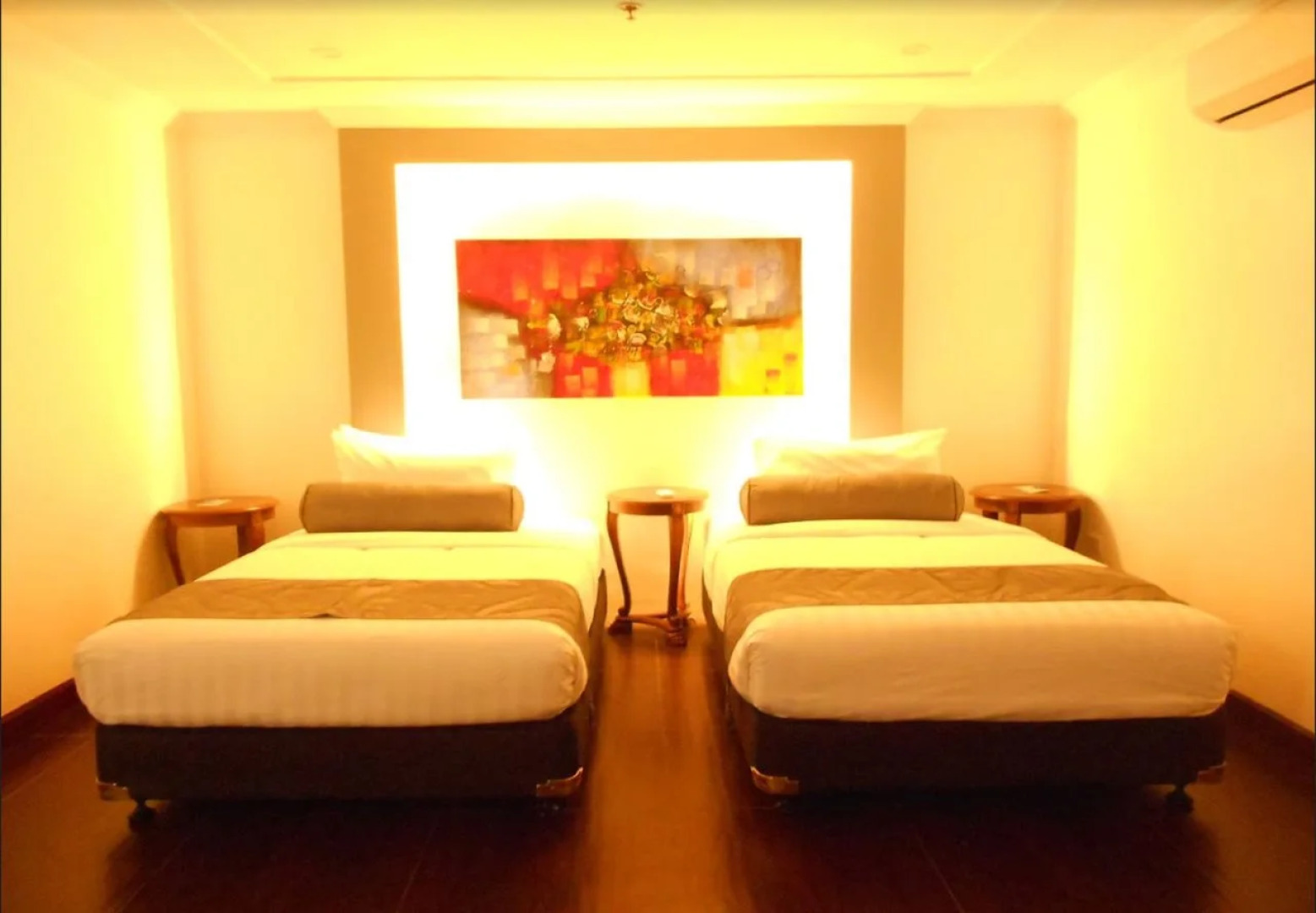 拉古娜圣罗莎阳光宾馆(Sunlight Guest Hotel Sta. Rosa Laguna)