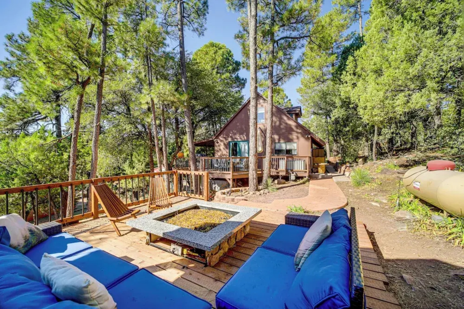 Hot Tub, Game Room: Dog-friendly Pine Cabin!