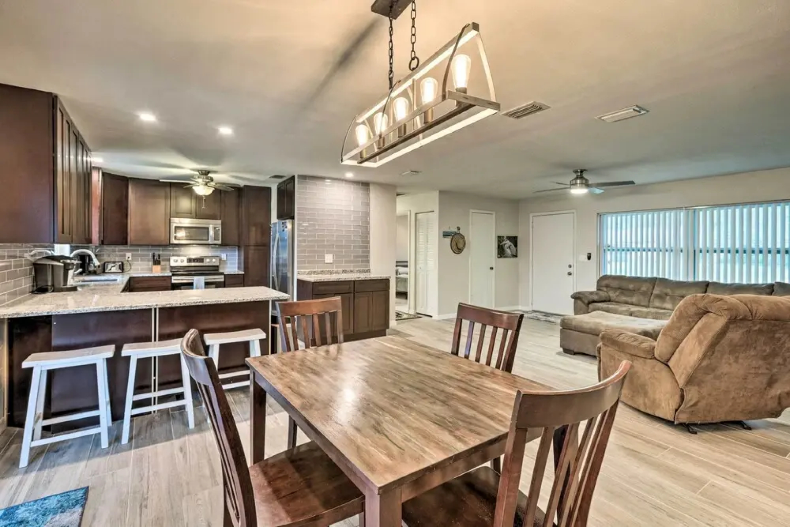 Cozy Home Near Ocean + Daytona Int'l Speedway