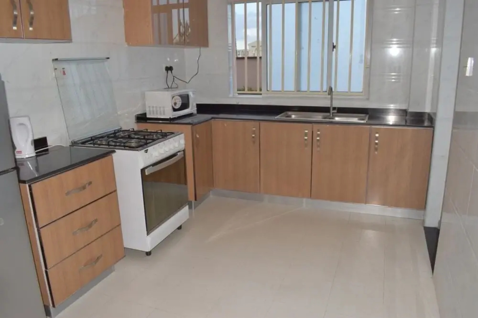 Mayberry Airport homestay