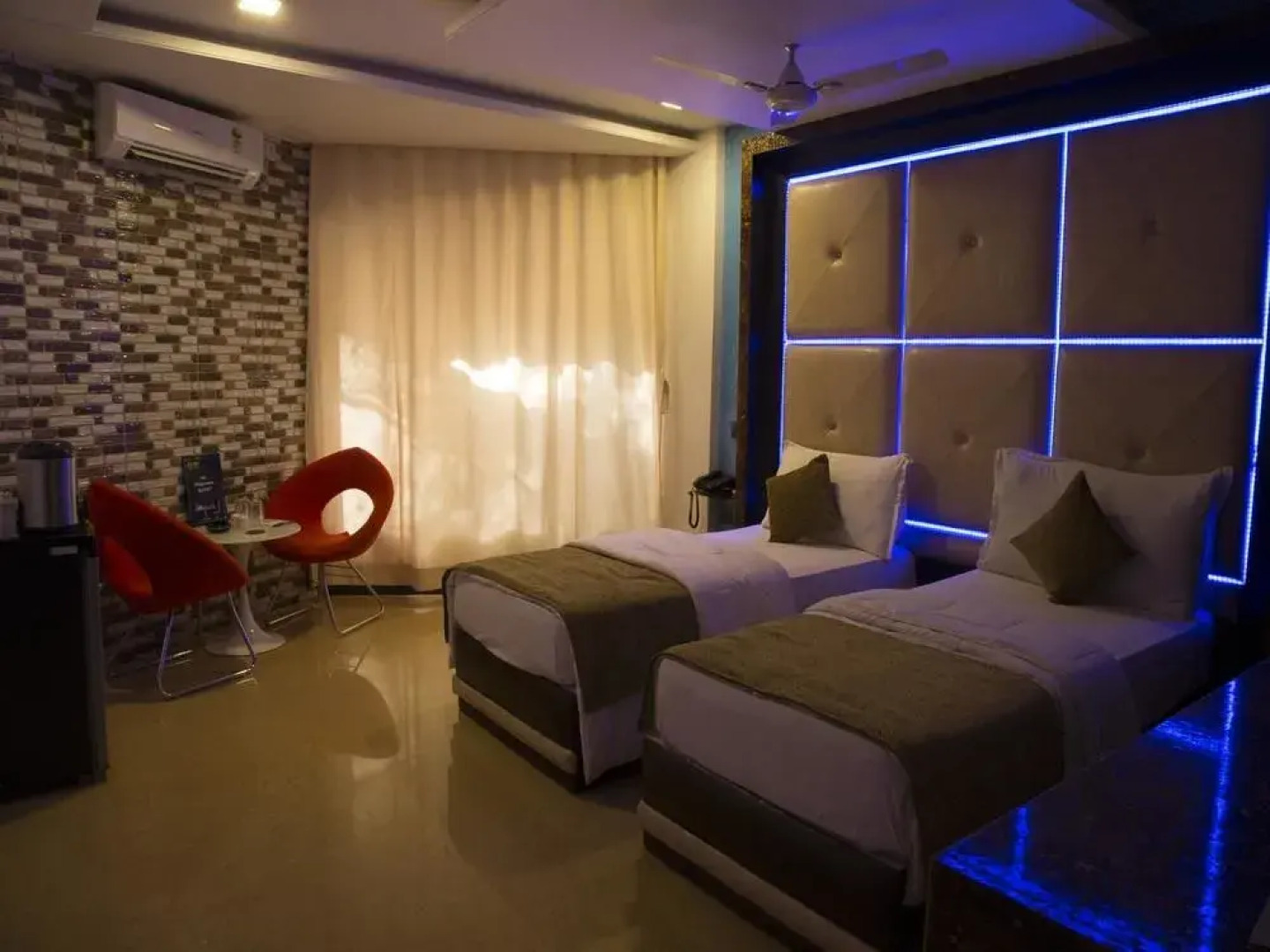 OYO Premium Devka Beach Garden 2