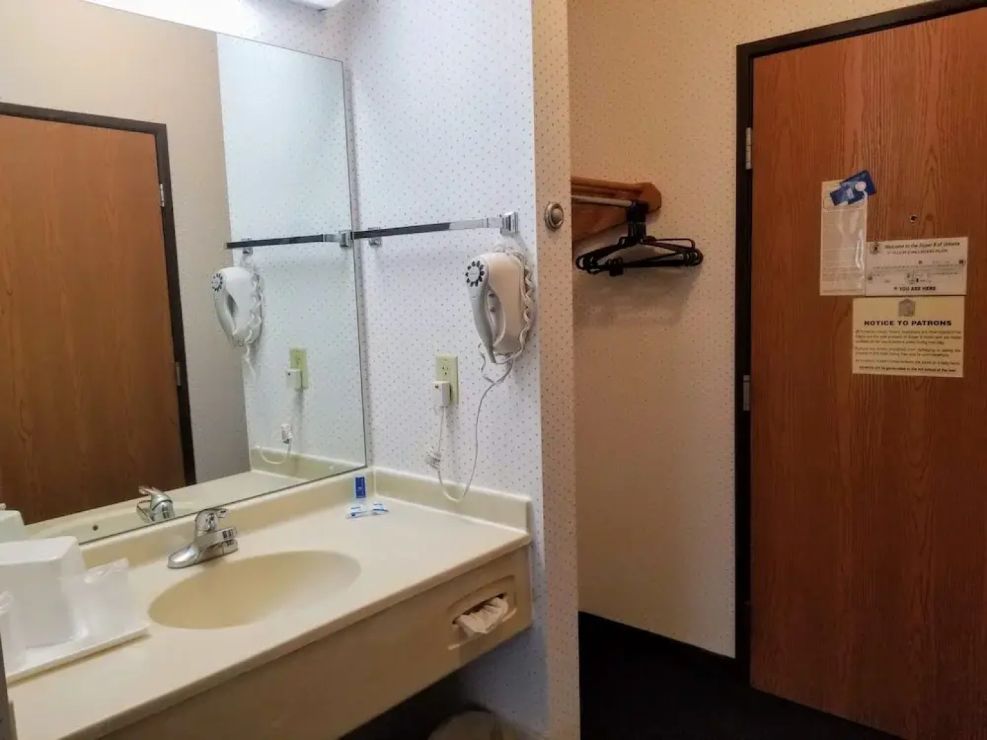 Knights Inn Urbana Champaign
