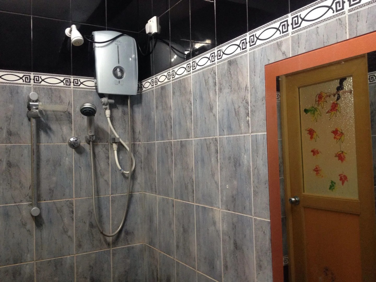 Sunshine Hotel & Hall