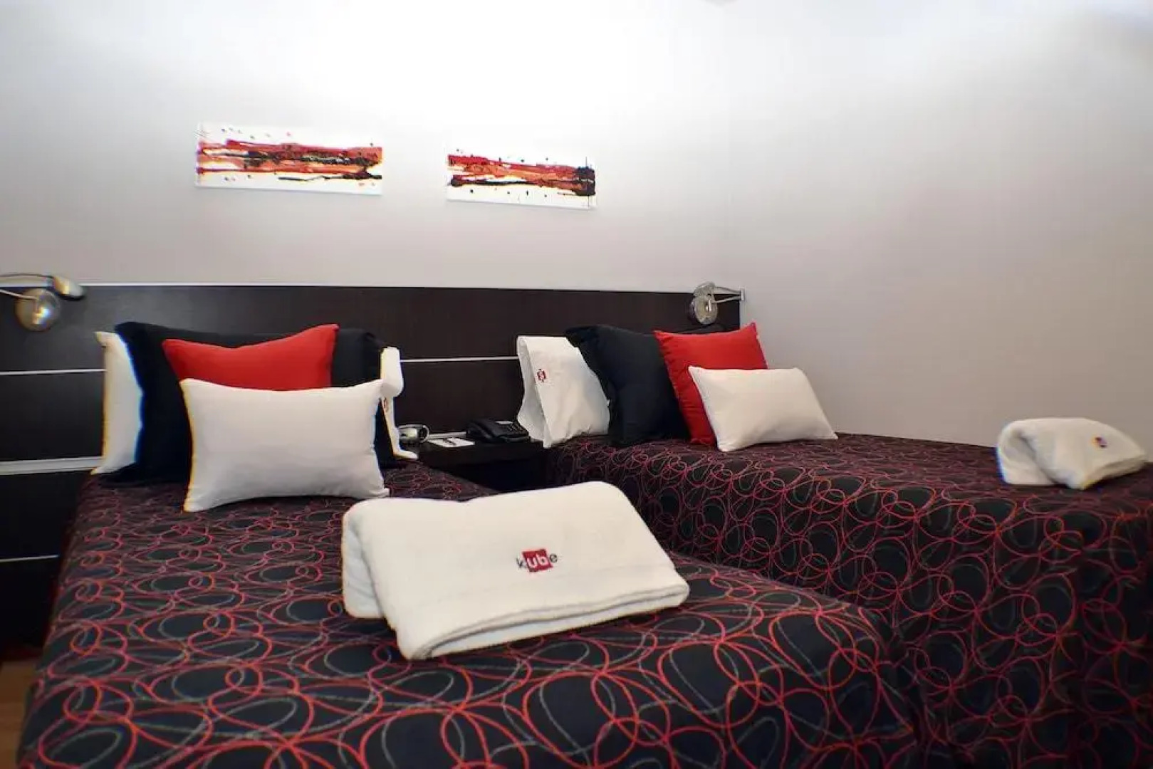 Kube Apartments Express